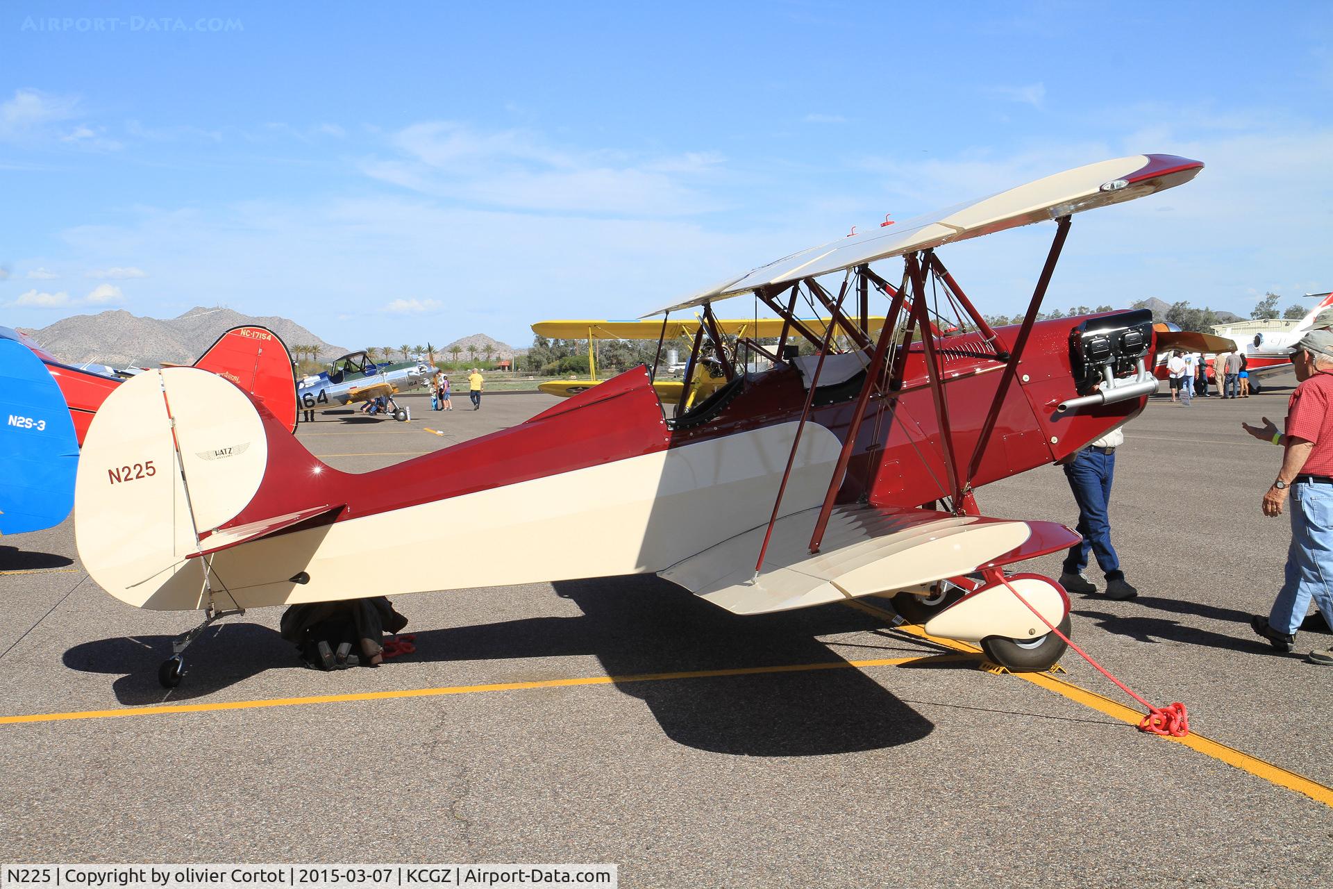 N225, Hatz CB-1 C/N 20, Cactus fly in