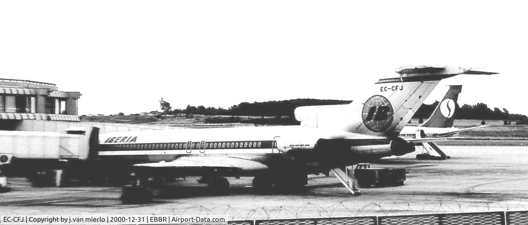 EC-CFJ, 1974 Boeing 727-256 C/N 20820, Brussels