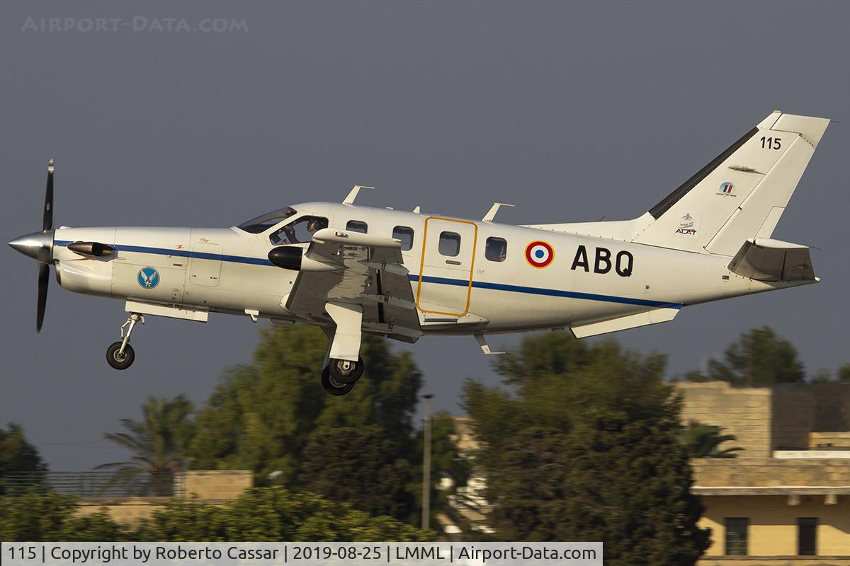 115, Socata TBM-700 C/N 115, Runway 31