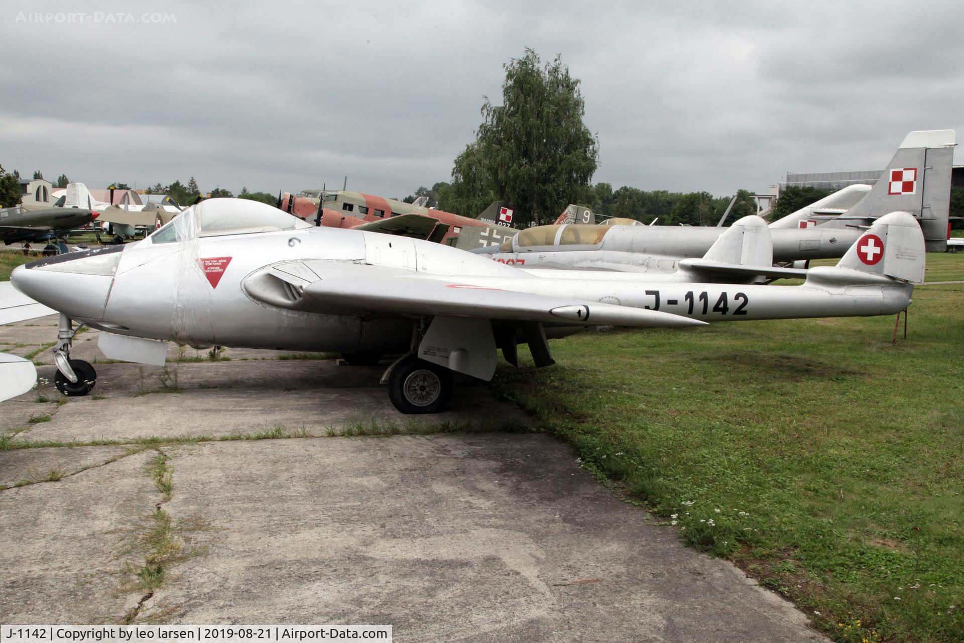 J-1142, De Havilland (FFA) Vampire FB.6 (DH-100) C/N 651, Polish Aviation Museum Krakow 21.8.2019