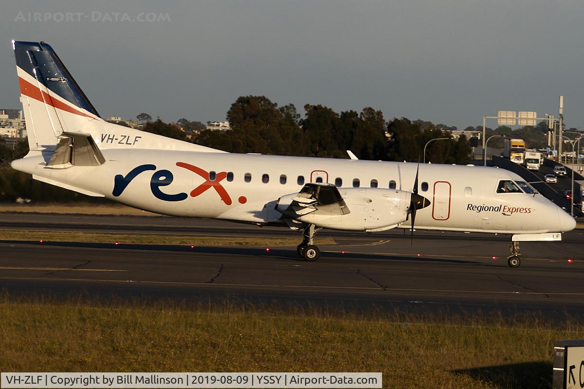 VH-ZLF, 1995 Saab 340B+ C/N 340B-374, taxiing