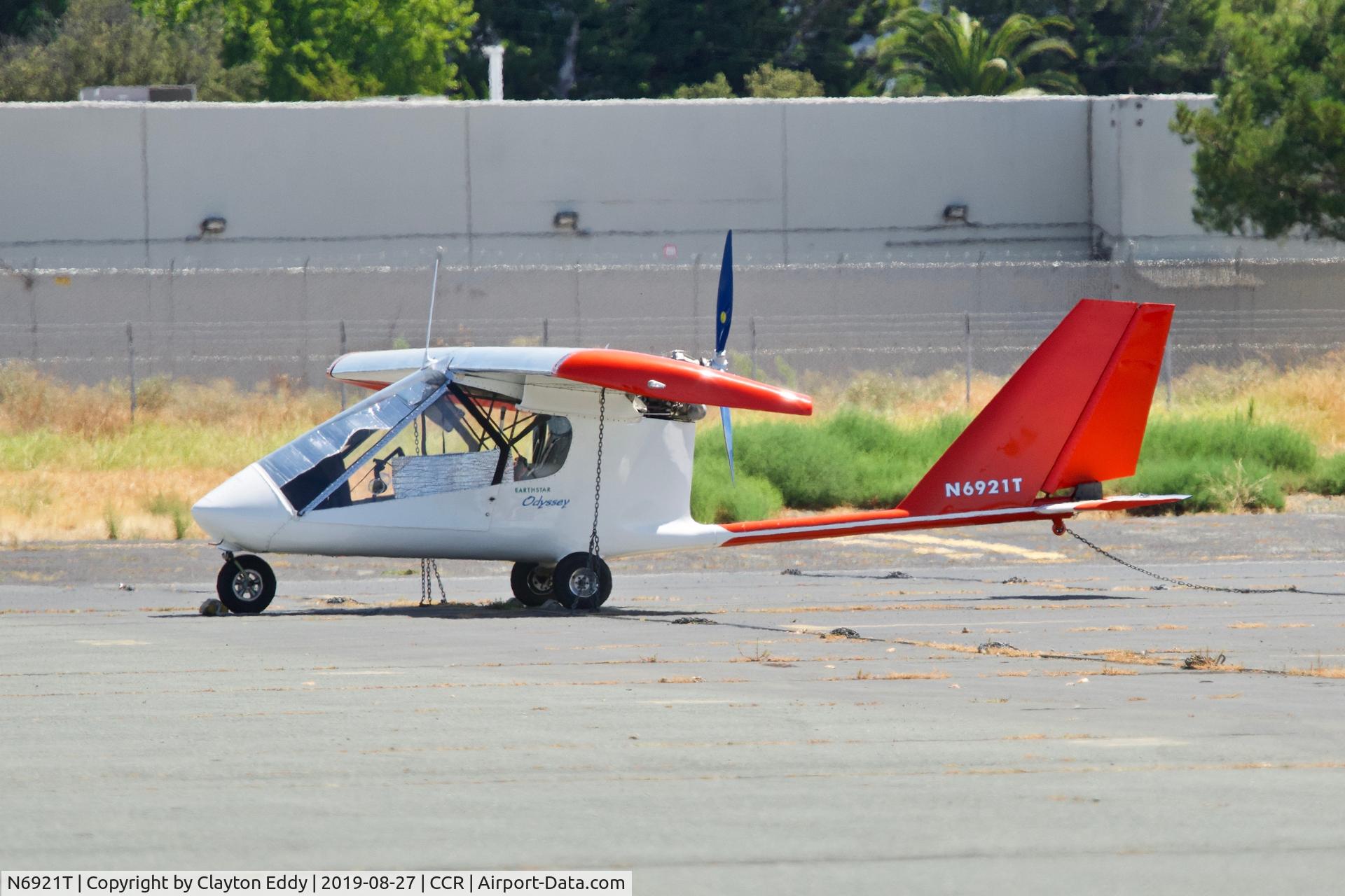 N6921T, Earthstar Odyssey C/N 801, Buchanan Field Concord Airport California 2019.