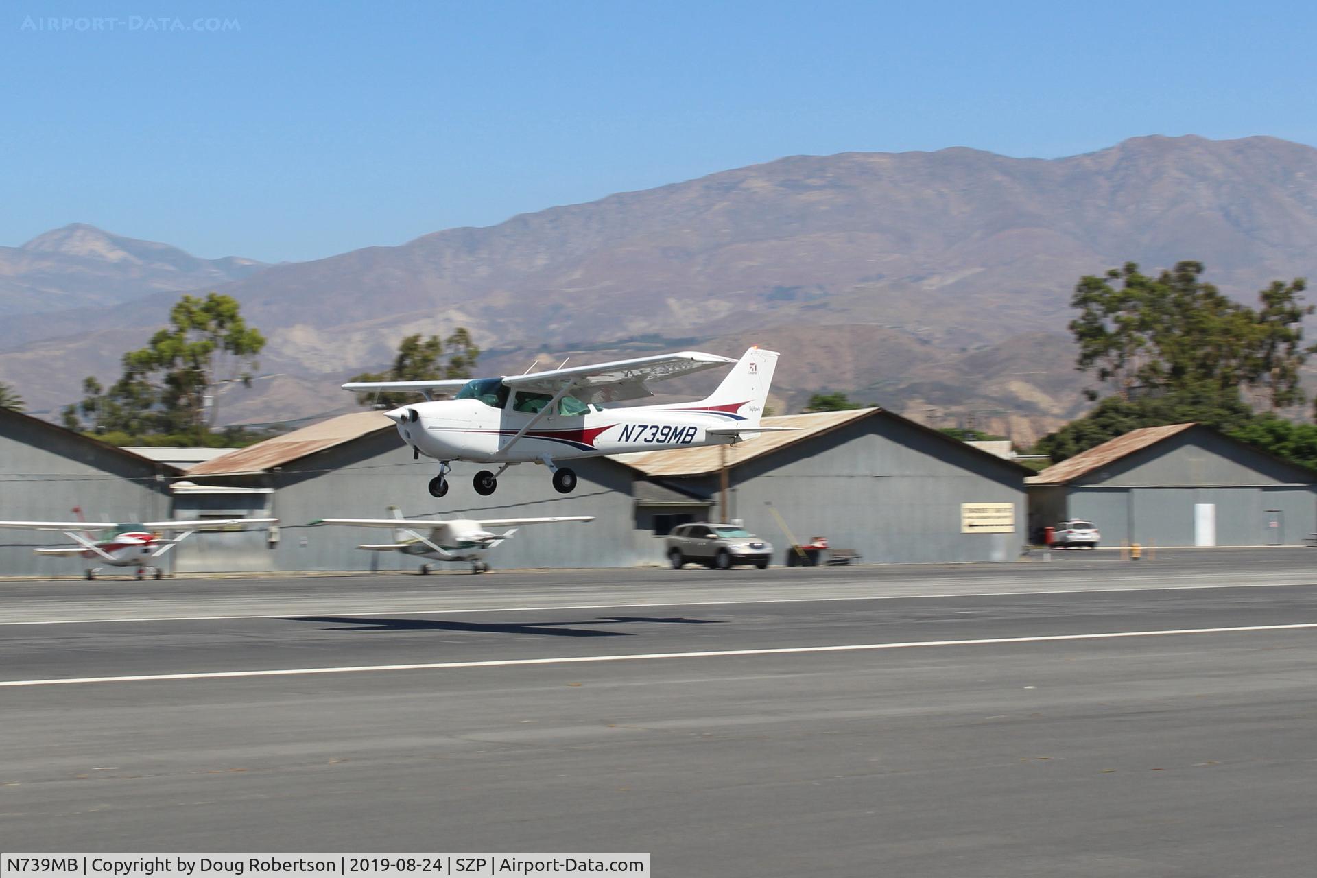 N739MB, 1978 Cessna 172N C/N 17270641, 1978 Cessna 172N SKYHAWK, Lycoming O-360-H2AD 160 Hp, on final Rwy 22