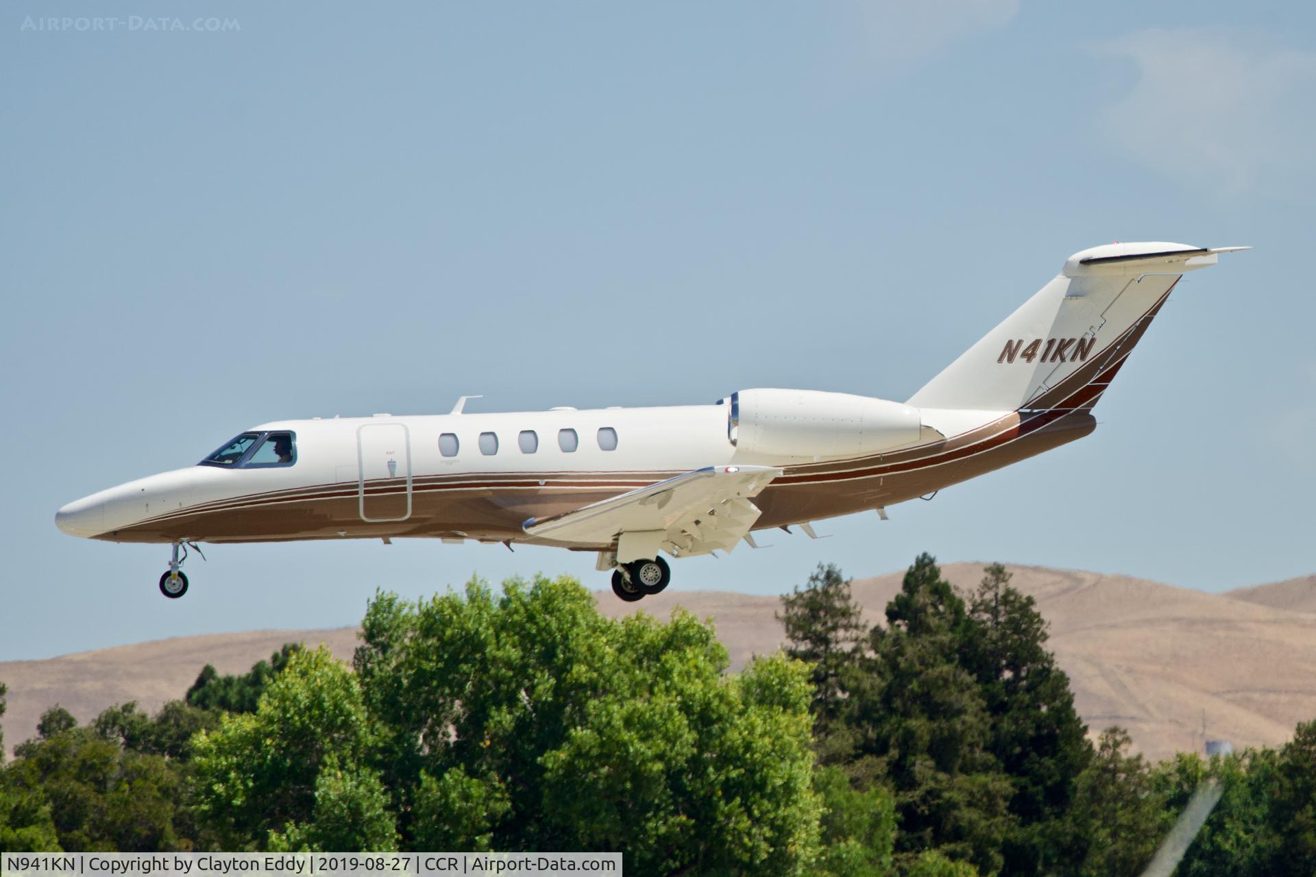N941KN, 2010 Cessna 525C CitationJet CJ4 C/N 525C-0005, Buchanan Field Concord Airport California 2019.