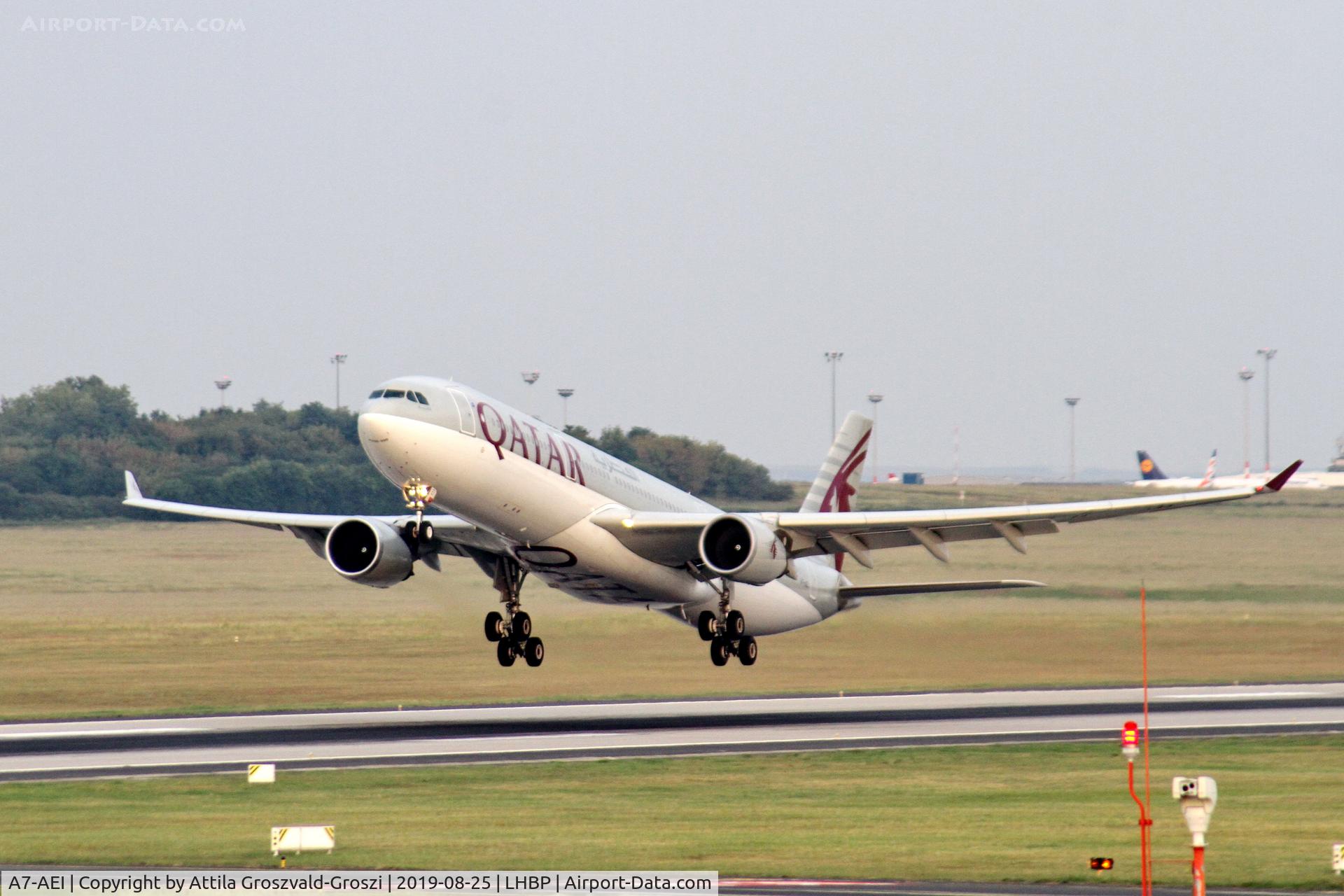 A7-AEI, 2007 Airbus A330-302 C/N 813, LHBP/BUD - Budapest Ferihegy, Liszt Ferenc International Airport, Hungary
