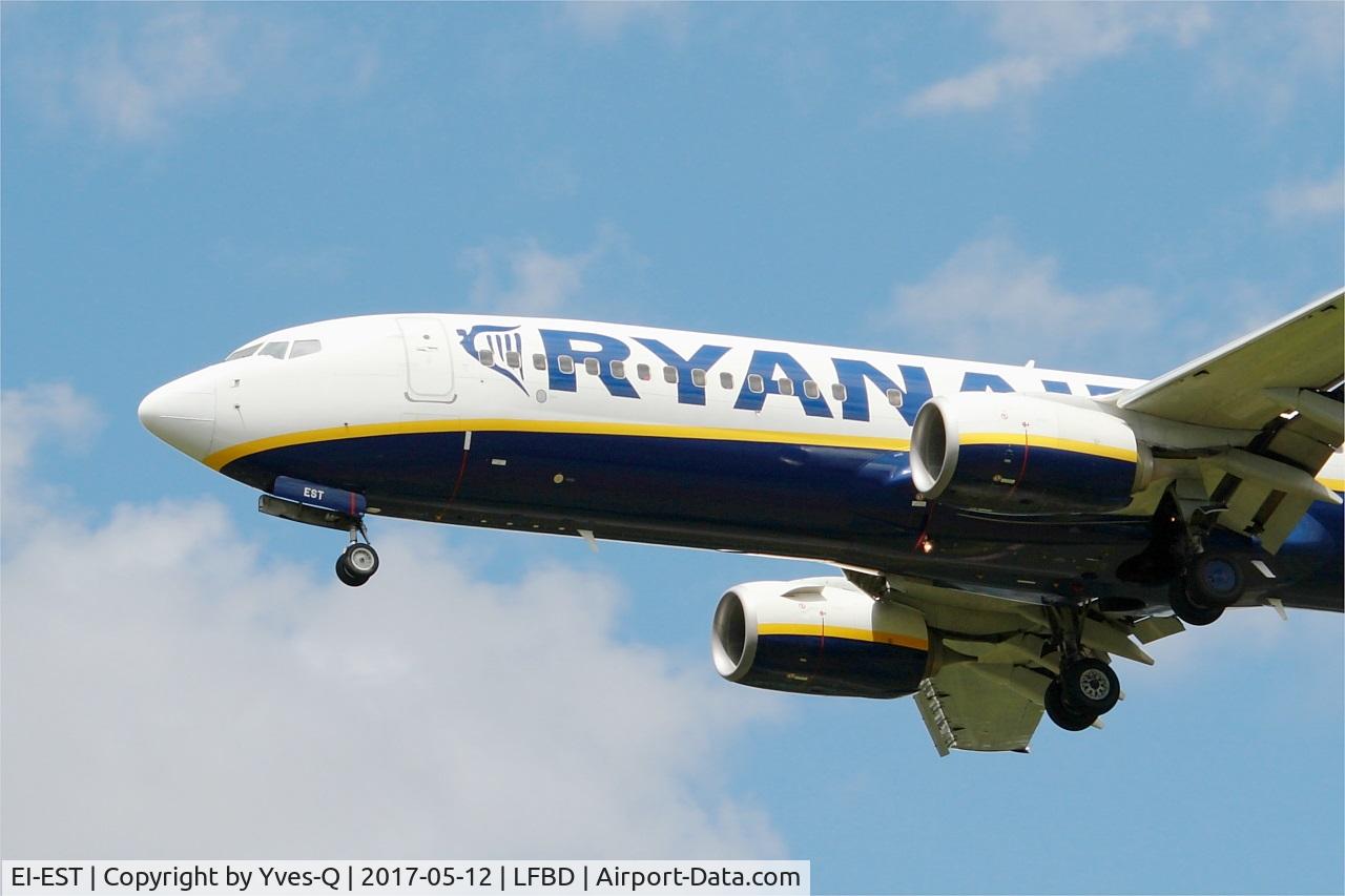 EI-EST, 2011 Boeing 737-8AS C/N 34994, Boeing 737-8AS, Short approach rwy 23, Bordeaux Mérignac airport (LFBD-BOD)