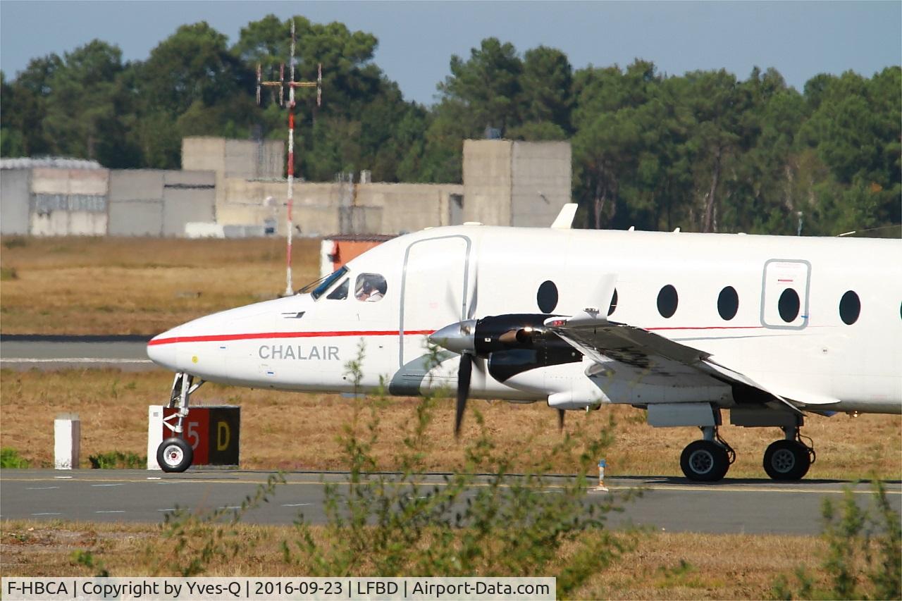 F-HBCA, 1995 Beech 1900D C/N UE-188, Beech 1900D, Holding point Delta rwy 05, Bordeaux Mérignac airport (LFBD-BOD)