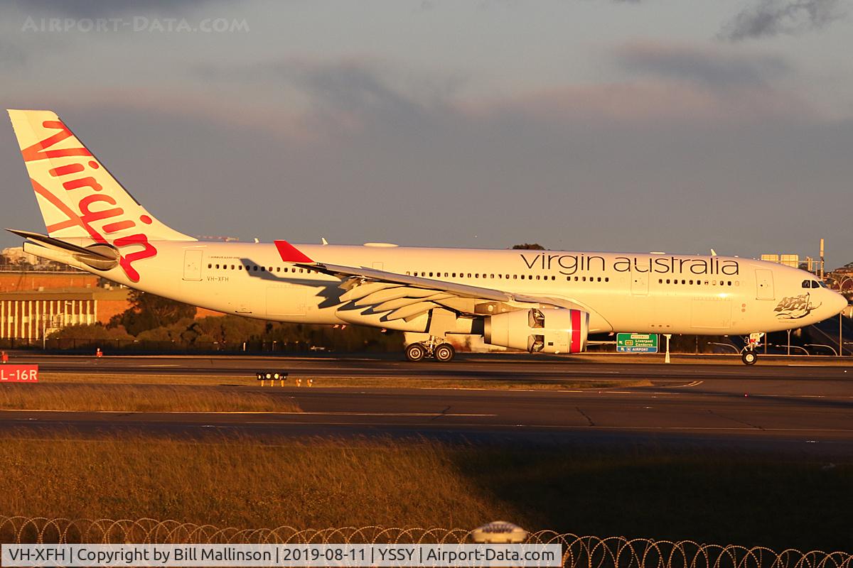 VH-XFH, 2013 Airbus A330-243 C/N 1452, VA82 from HKG