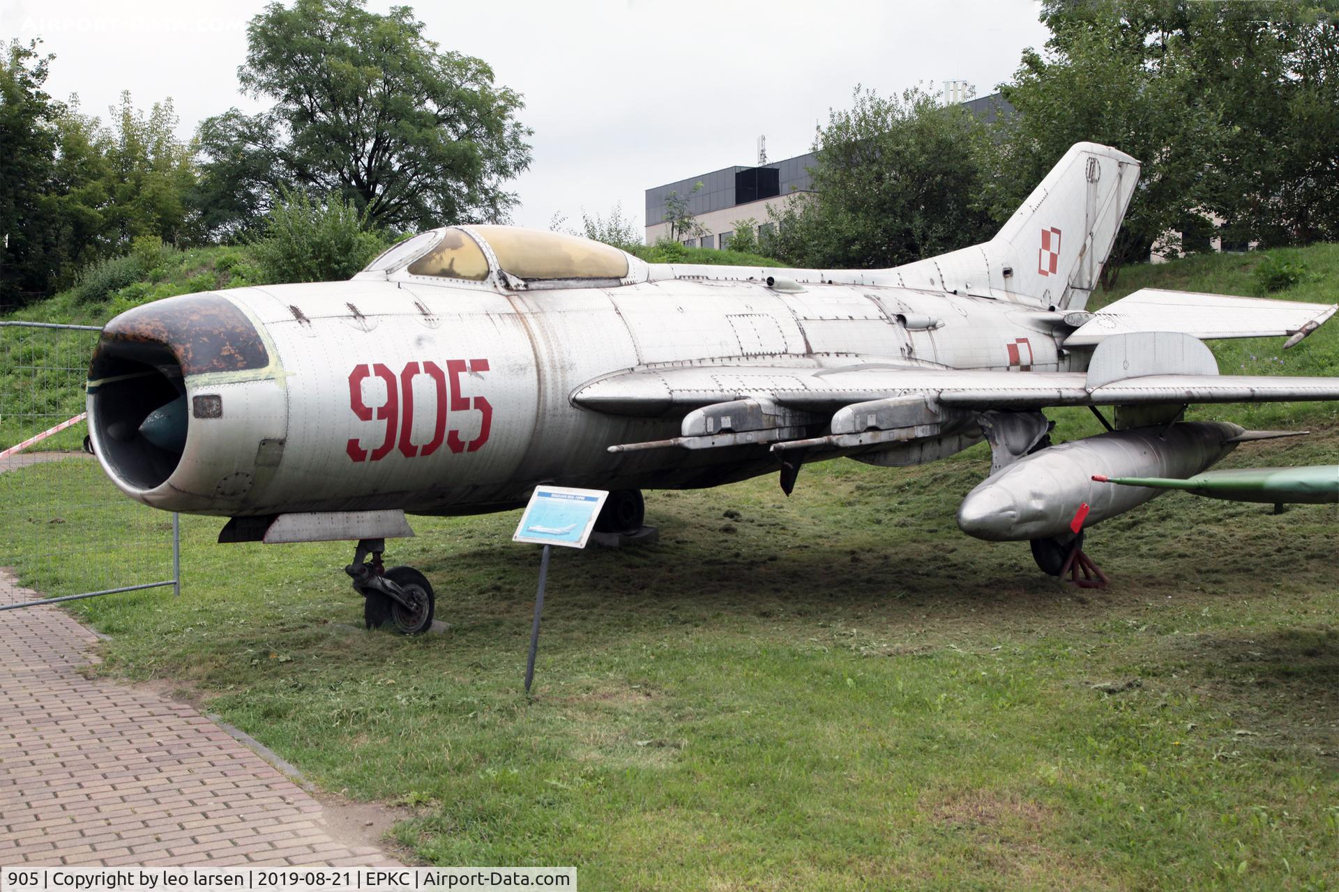 905, Mikoyan-Gurevich MiG-19PM C/N 650905, Polish Aviation Museum Krakow 21.8.2019
