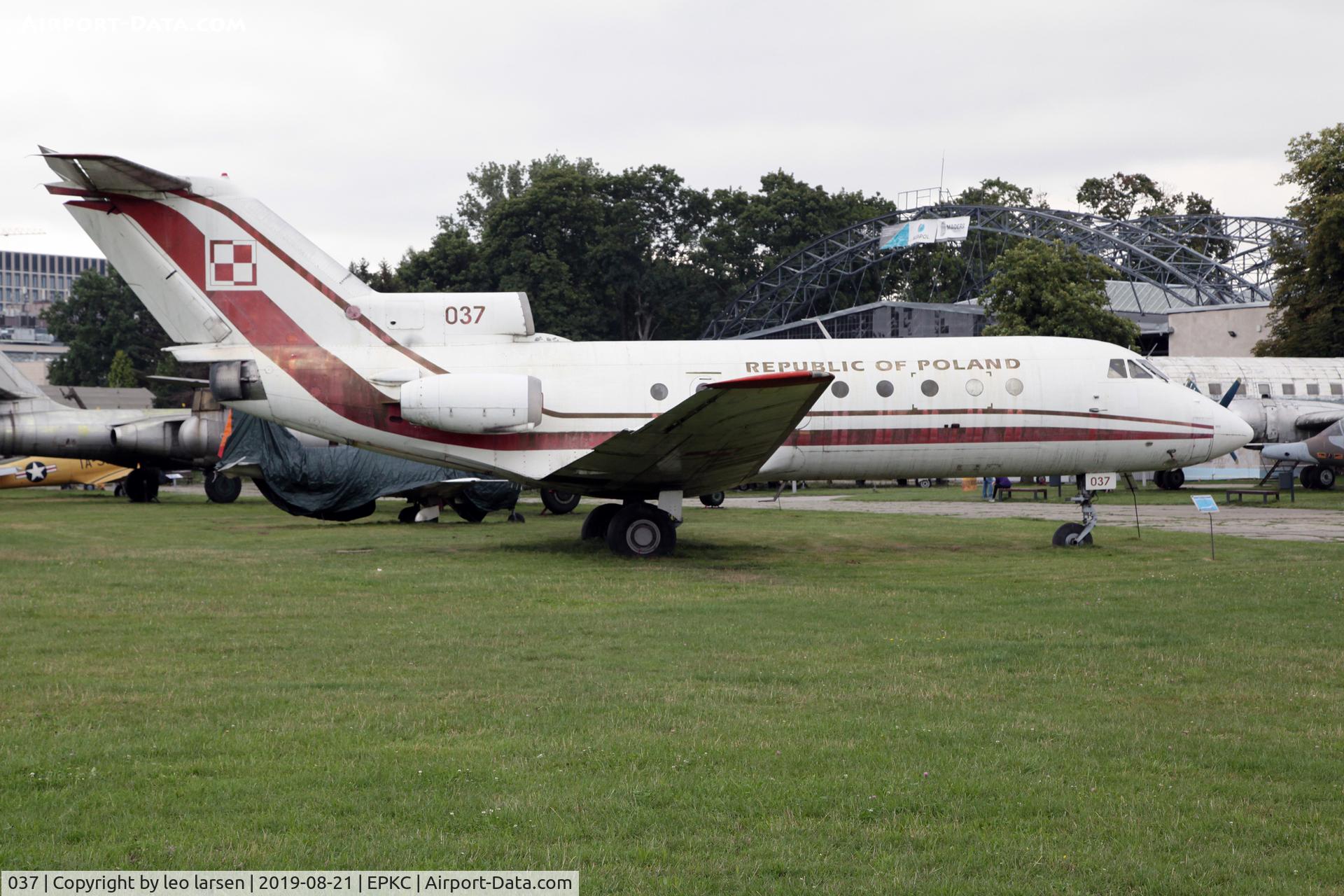 037, Yakovlev Yak-40 C/N 9510238, Polish Aviation Museum Krakow 21.8.2019