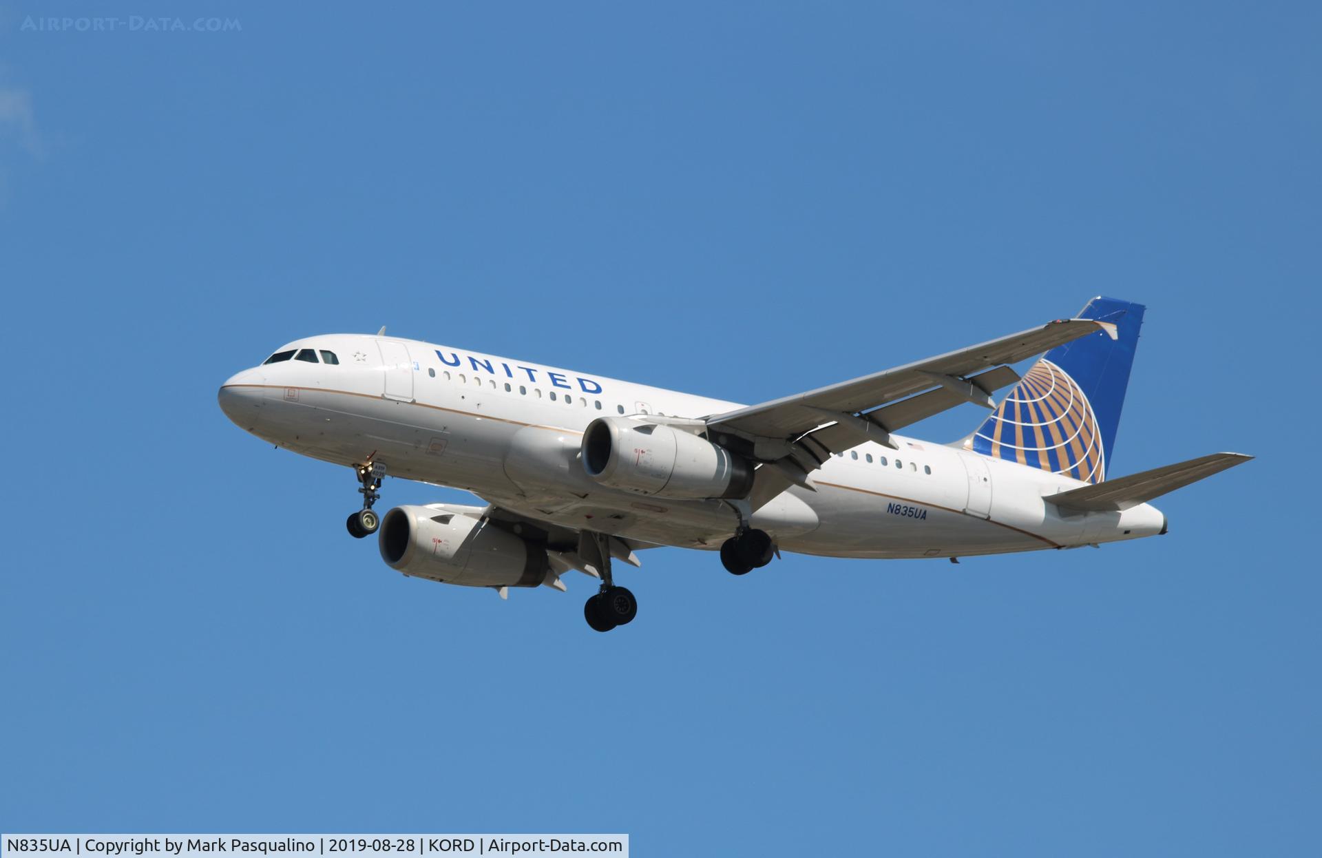 N835UA, 2001 Airbus A319-131 C/N 1426, Airbus A319-131