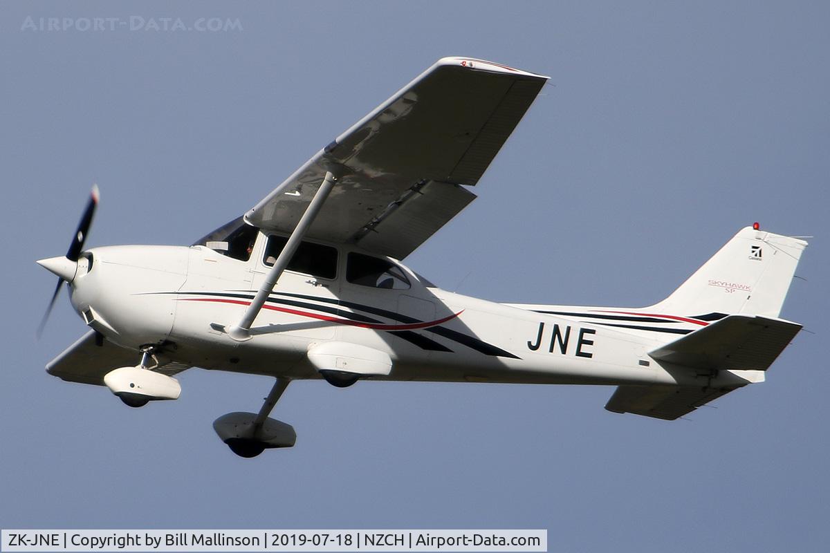 ZK-JNE, Cessna 172R C/N 17280899, away for the day