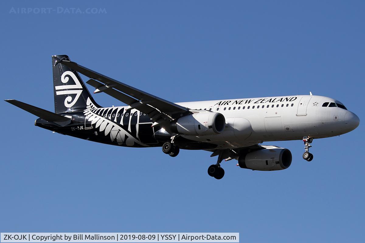 ZK-OJK, Airbus A320-232 C/N 2445, NZ845 from WLG