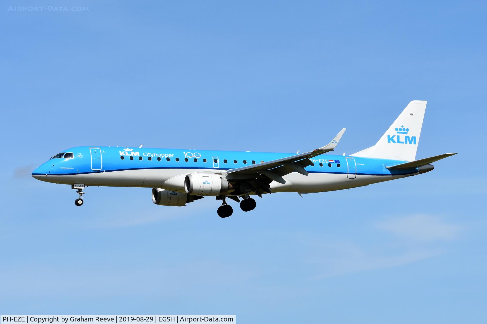 PH-EZE, 2009 Embraer 190LR (ERJ-190-100LR) C/N 19000288, Landing with 