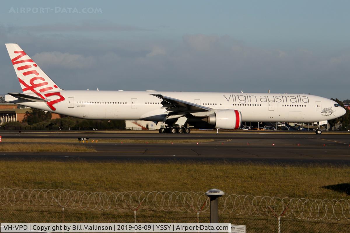 VH-VPD, 2009 Boeing 777-3ZG/ER C/N 37938, VA2 ex LAX