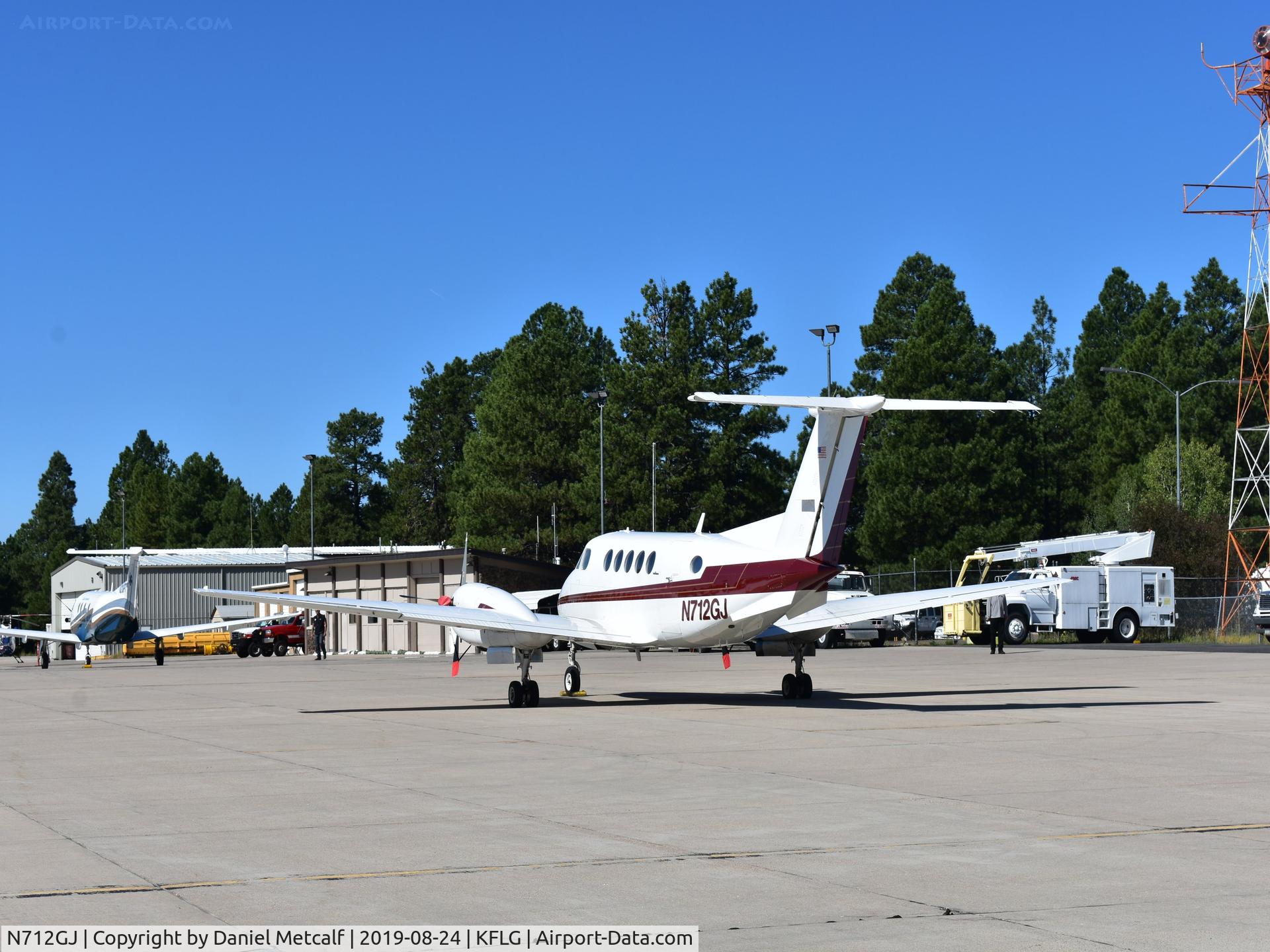 N712GJ, 1981 Beech B200 King Air King Air C/N BB-840, Seen at Thunder Over Flagstaff Airport Open House