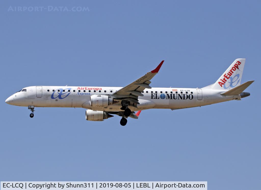 EC-LCQ, 2010 Embraer 195LR (ERJ-190-200LR) C/N 19000303, Landing rwy 25R still with old c/s... Additional 'El Mundo' titles
