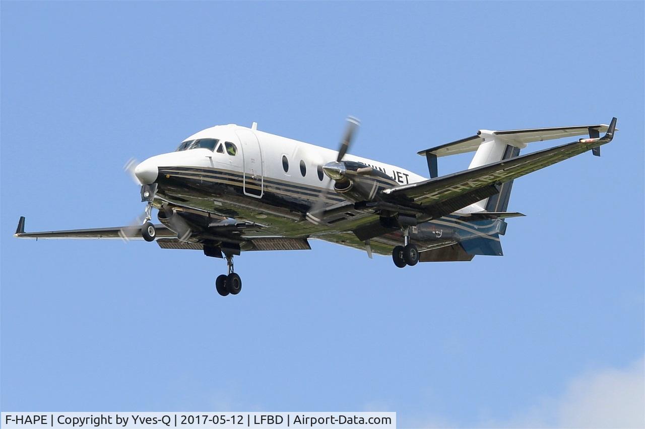F-HAPE, 1999 Beech 1900D C/N UE-367, Beech 1900D, Short approach rwy 23, Bordeaux Mérignac airport (LFBD-BOD)