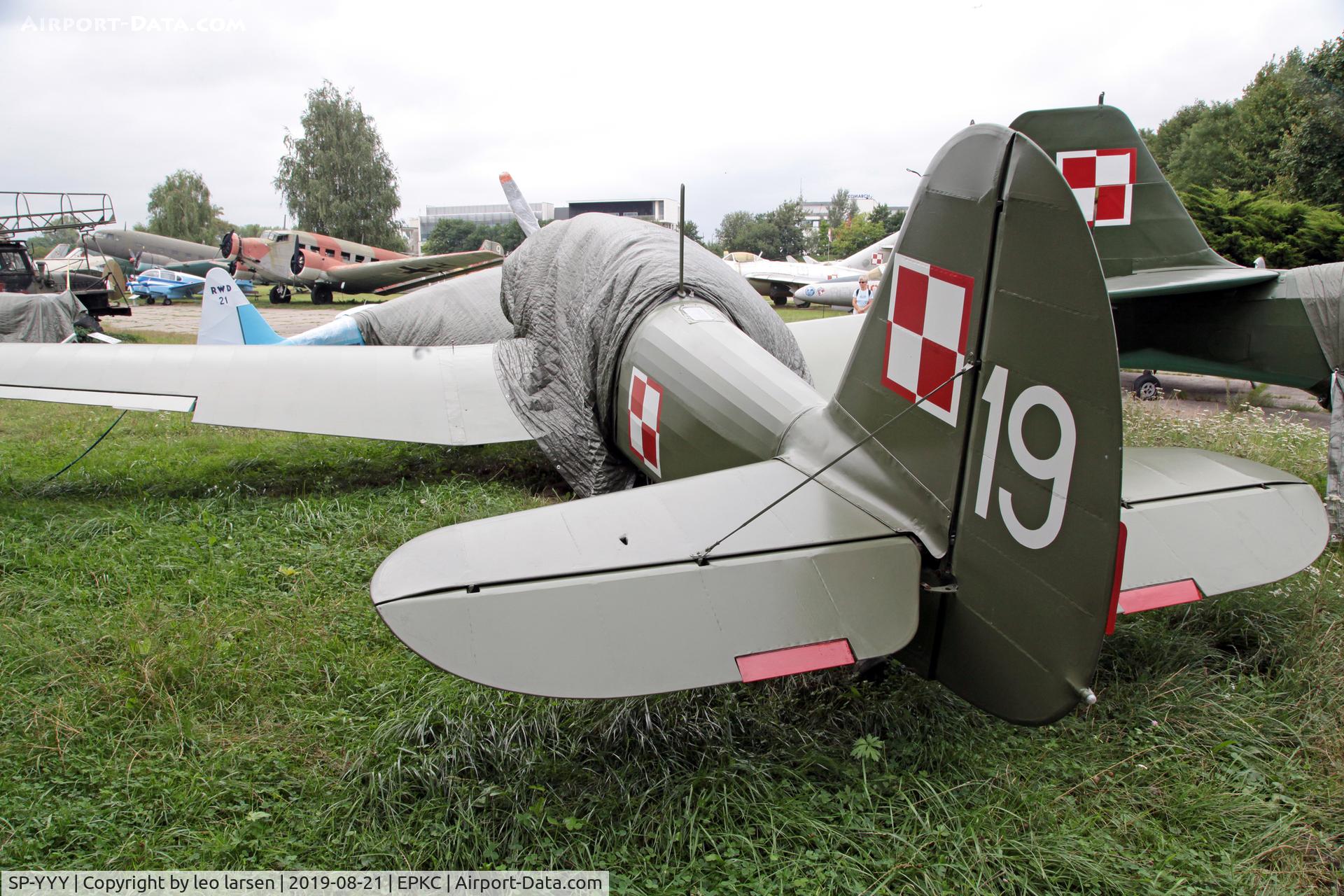 SP-YYY, Yakovlev Yak-18 C/N EM005, Polish Aviation Museum Krakow 21.8.2019