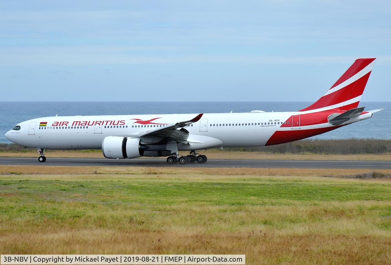 3B-NBV, 2019 Airbus A330-941 C/N 1890, Landing rwy 15 ...