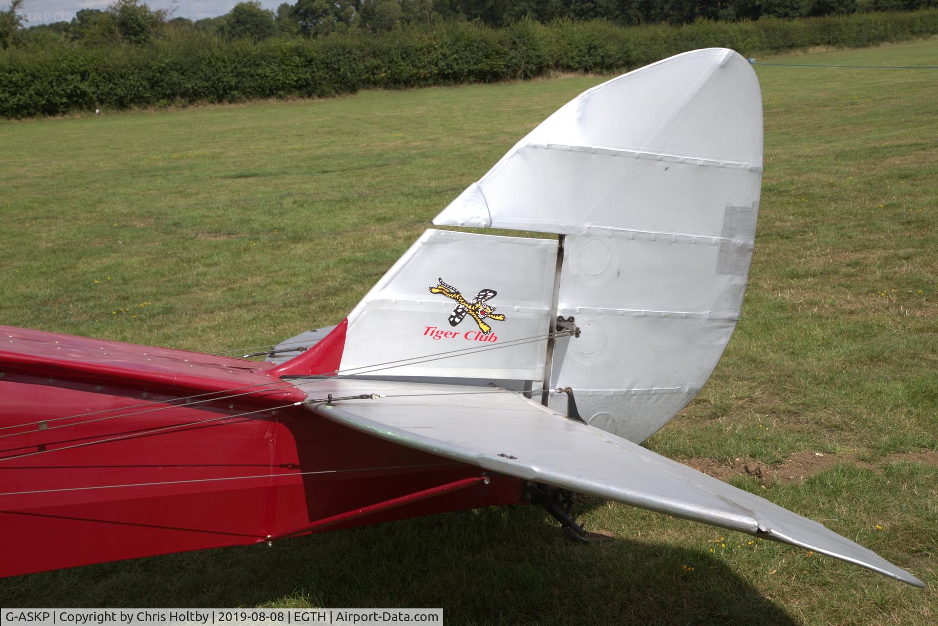 G-ASKP, 1935 De Havilland DH-82A Tiger Moth II C/N 3889, Tail section of G-ASKP showing 'Tiger Club' logo