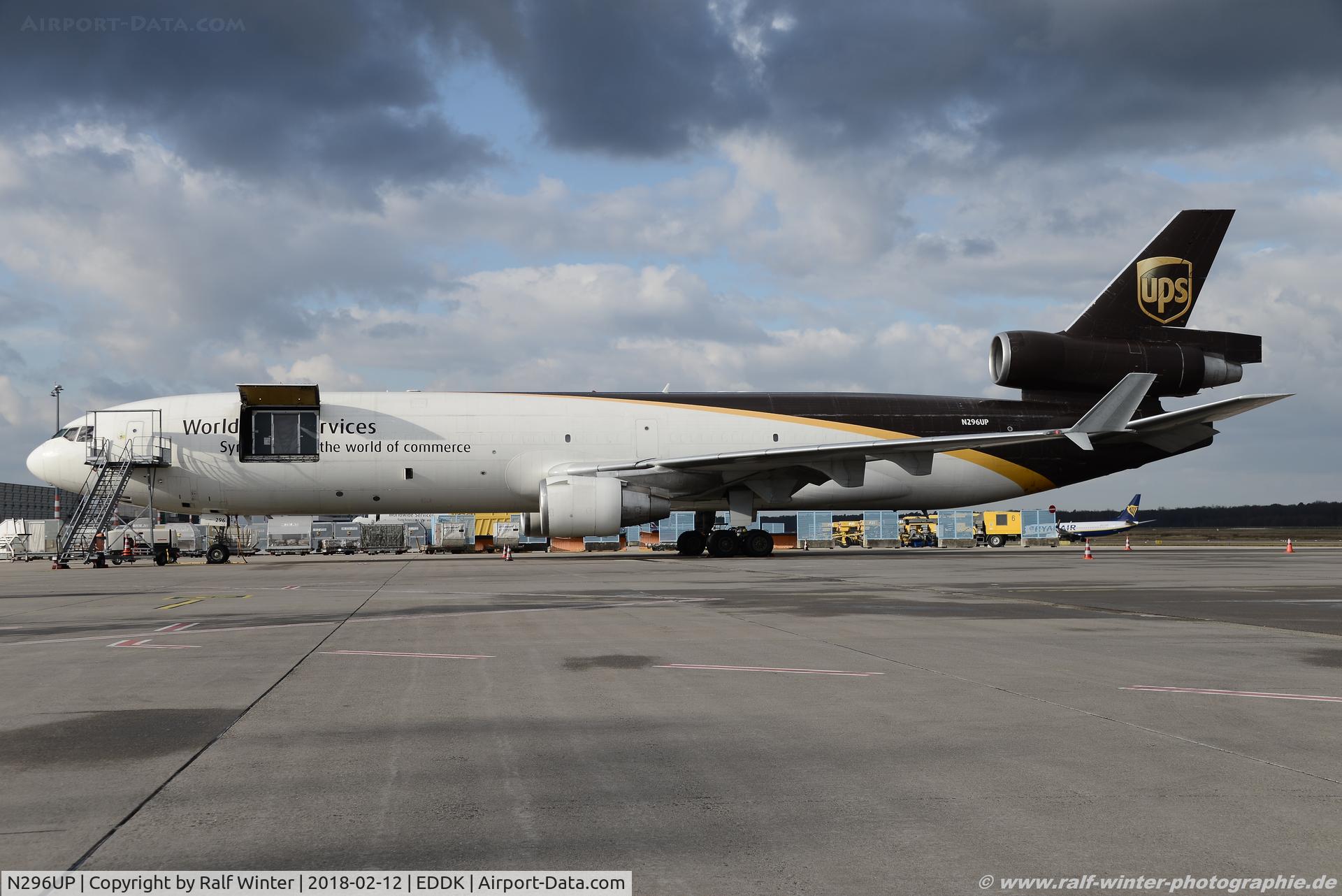 N296UP, 1991 McDonnell Douglas MD-11 C/N 48474, McDonnell Douglas MD-11F - 5X UPS United Parcel Service - 48474 - N296UP - 12.02.2018 - CGN