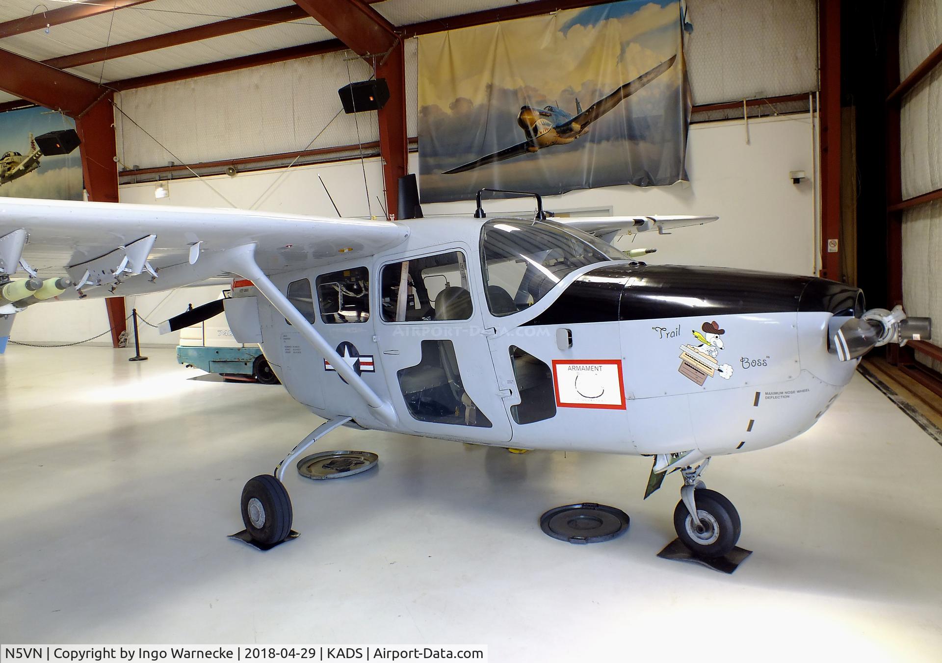 N5VN, 1967 Cessna O-2A Super Skymaster C/N 337M-0040, Cessna O-2A Super Skymaster at the Cavanaugh Flight Museum, Addison TX