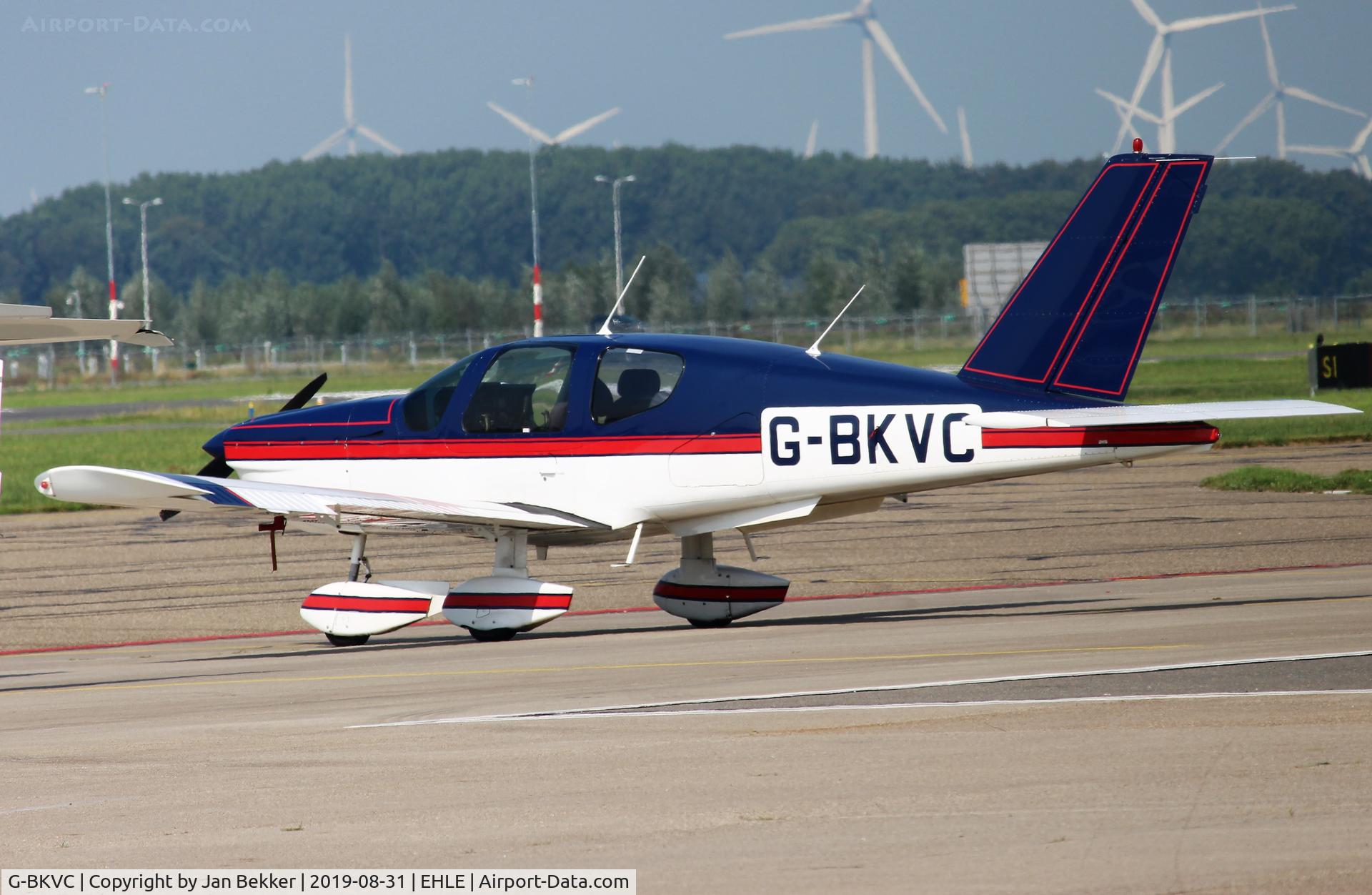 G-BKVC, 1983 Socata TB-9 Tampico C/N 372, Lelystad Airport