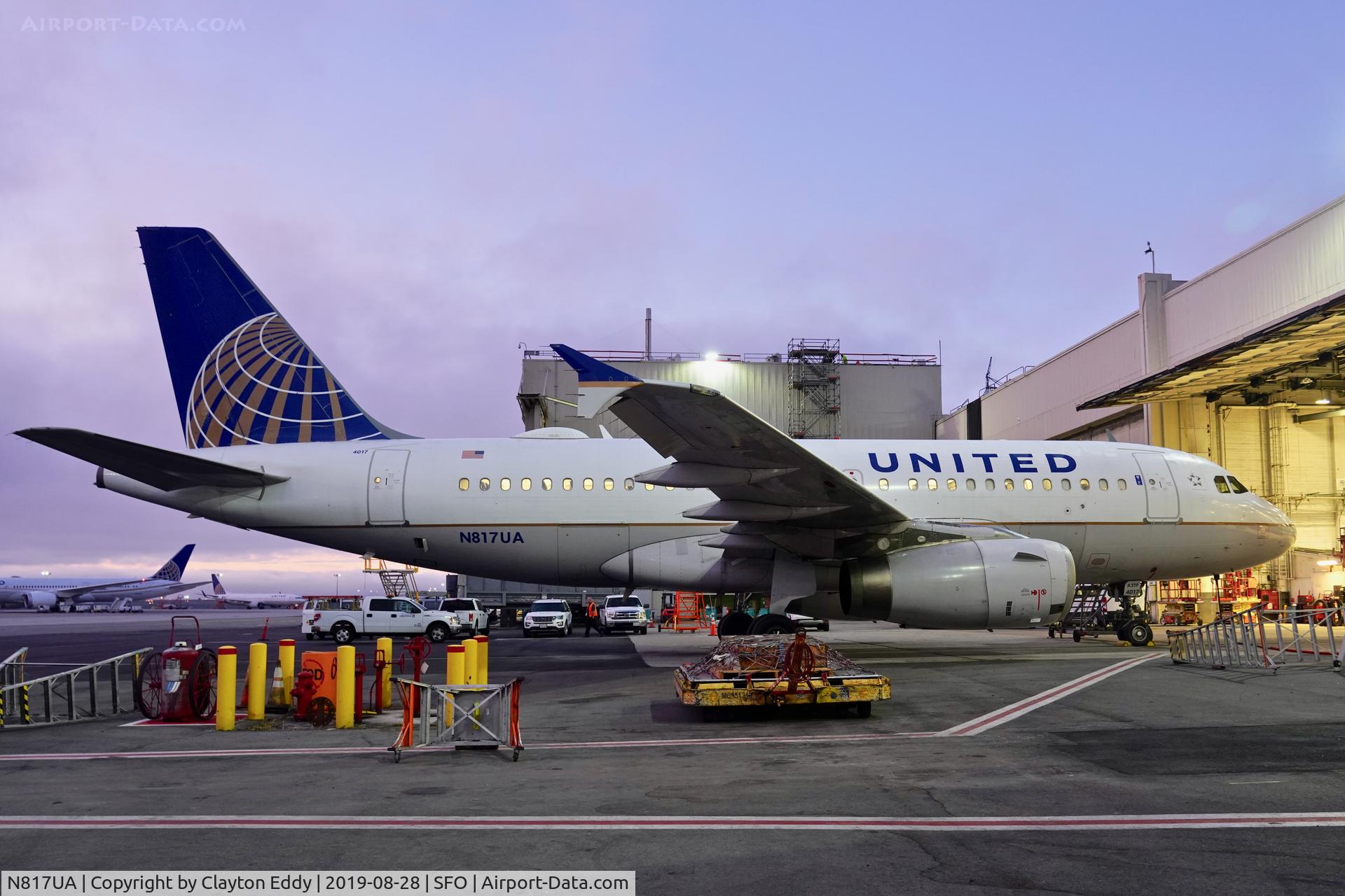 N817UA, 1998 Airbus A319-131 C/N 873, SFO 2019.