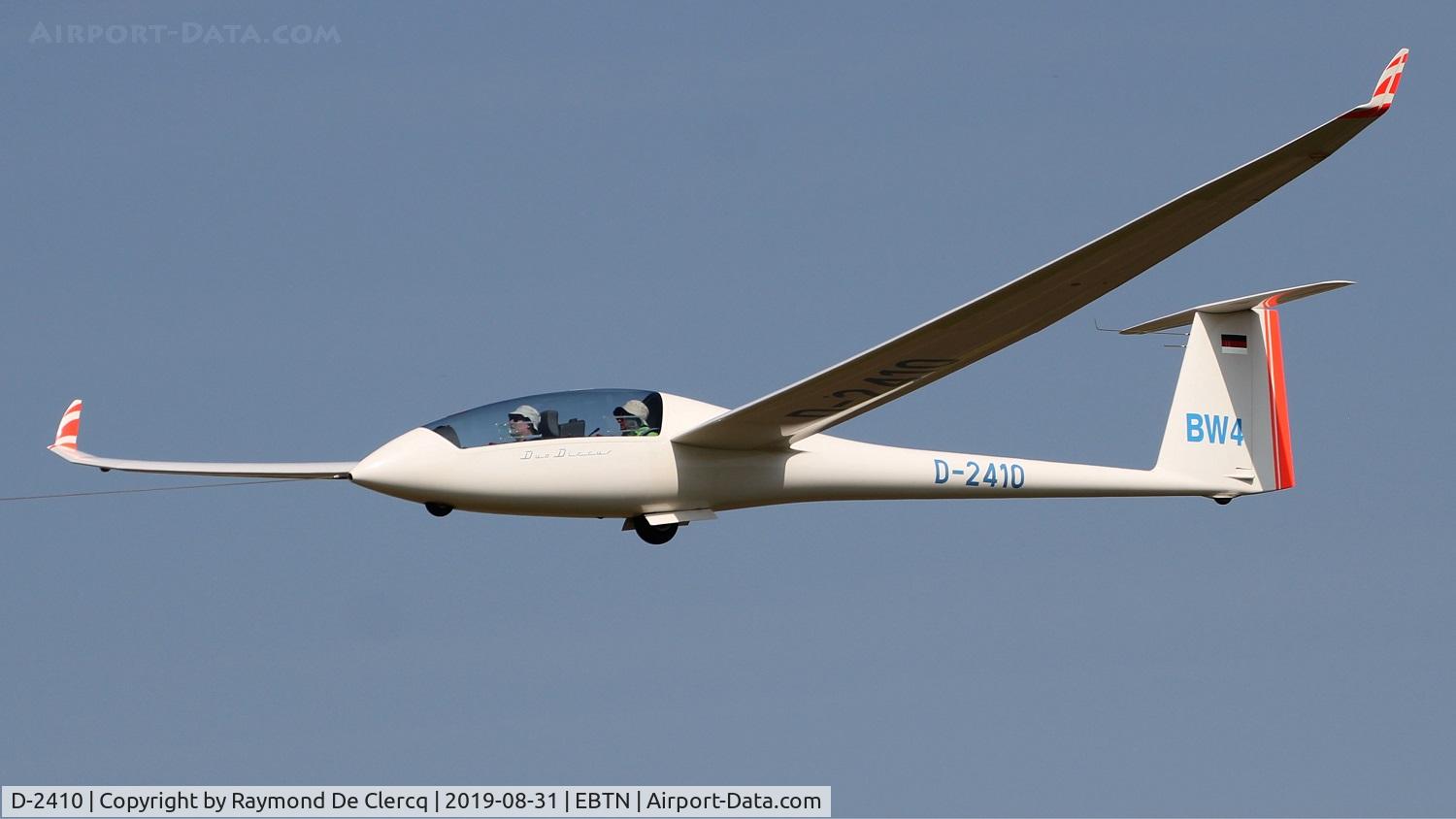 D-2410, Schempp-Hirth Duo Discus C/N 199, Goetsenhoven opendoor.