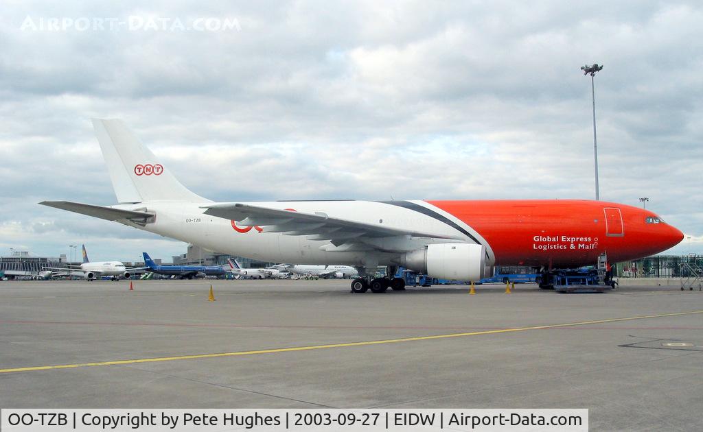 OO-TZB, 1982 Airbus A300B4-203 C/N 211, OO-TZB Airbus A300 on the ramp at Dublin