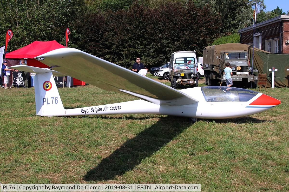 PL76, Grob G-102 Astir CS Jeans C/N 2051, Goetsenhoven opendoor.