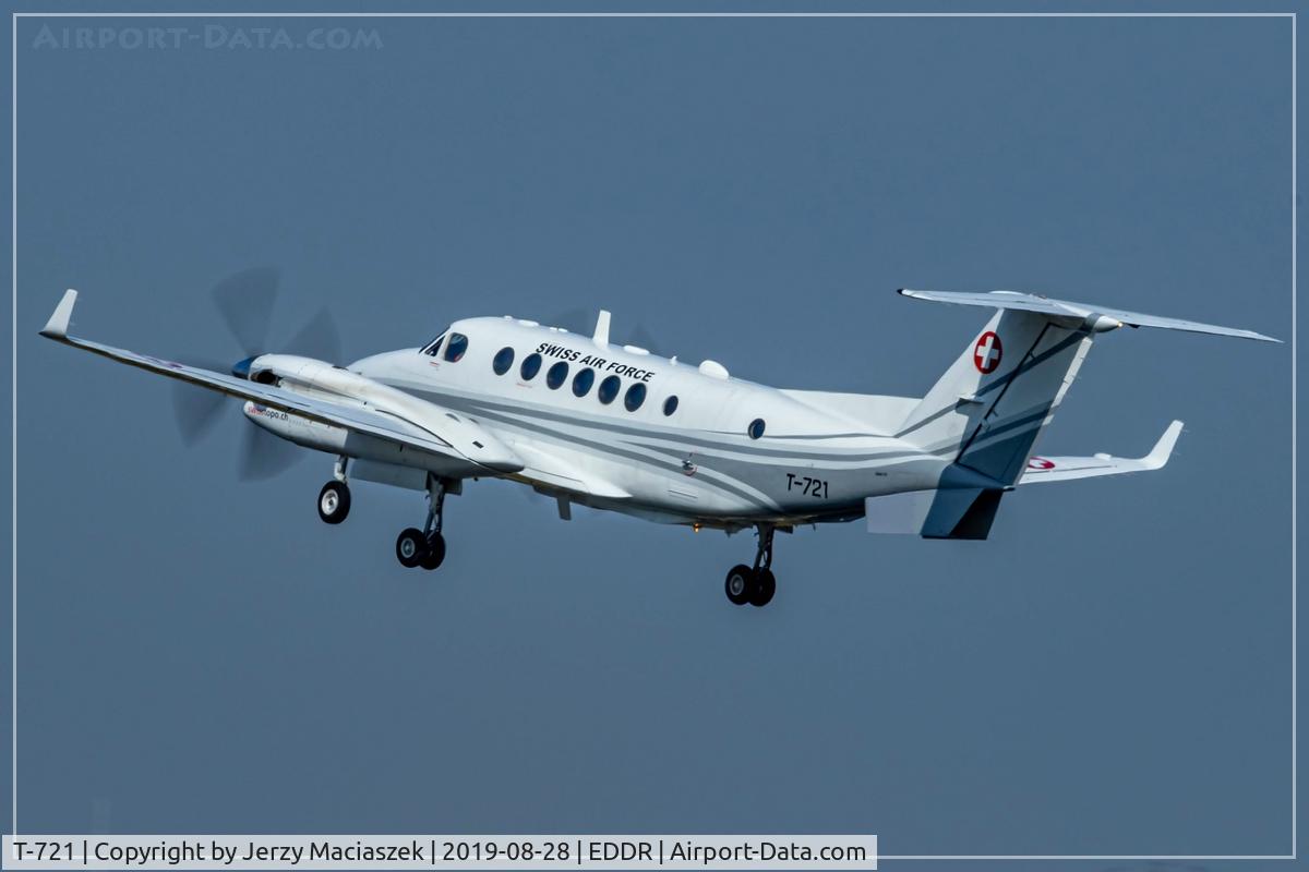 T-721, 1993 Beech Super King Air 350 C/N FN-1, Beech Super King Air 350