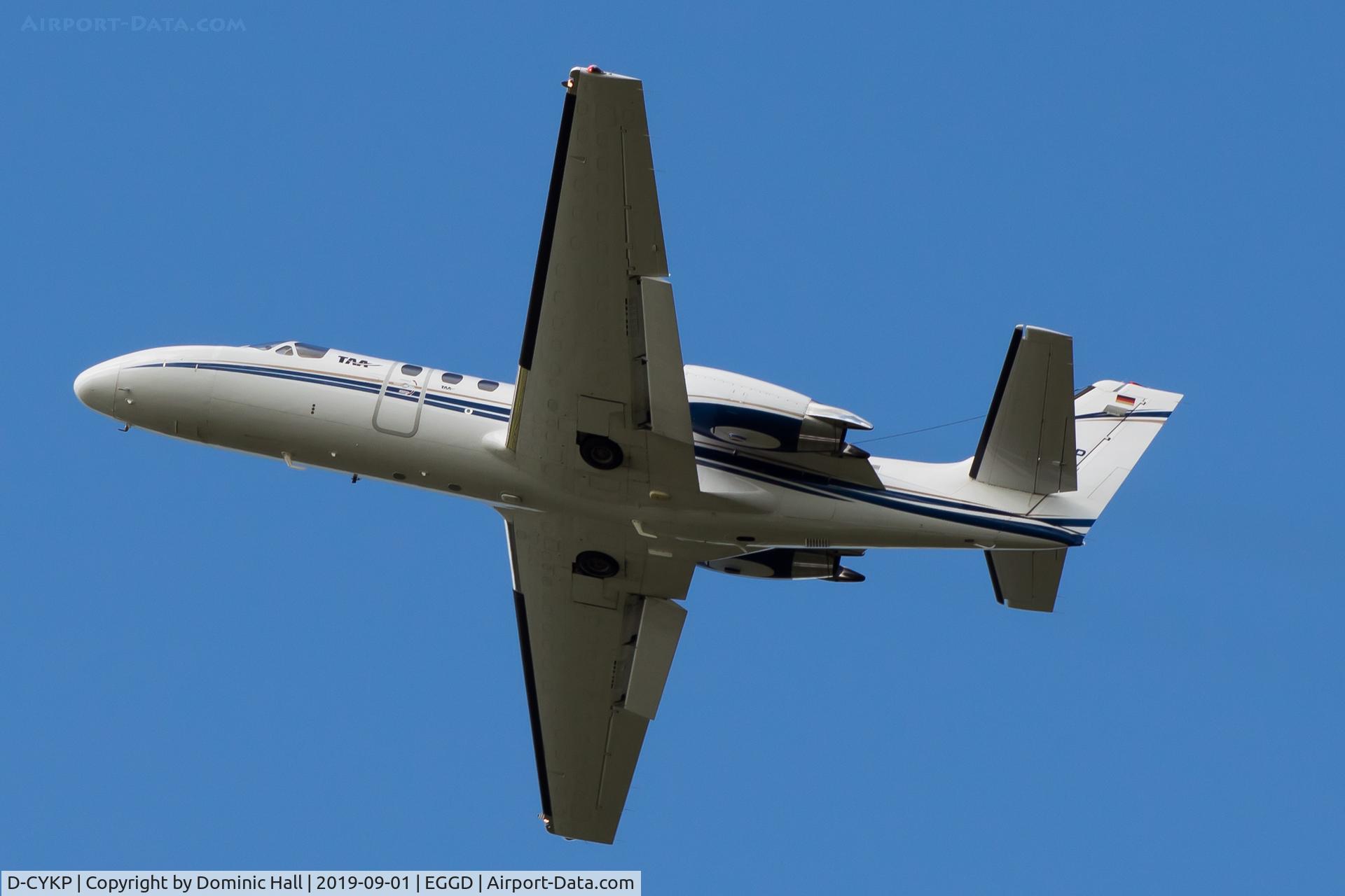 D-CYKP, 2002 Cessna 550B Citation Bravo C/N 550-1017, Departing RWY 27
