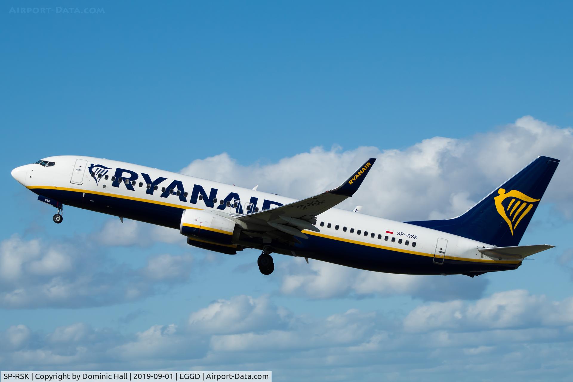 SP-RSK, 2018 Boeing 737-8AS C/N 44847, Departing RWY 27