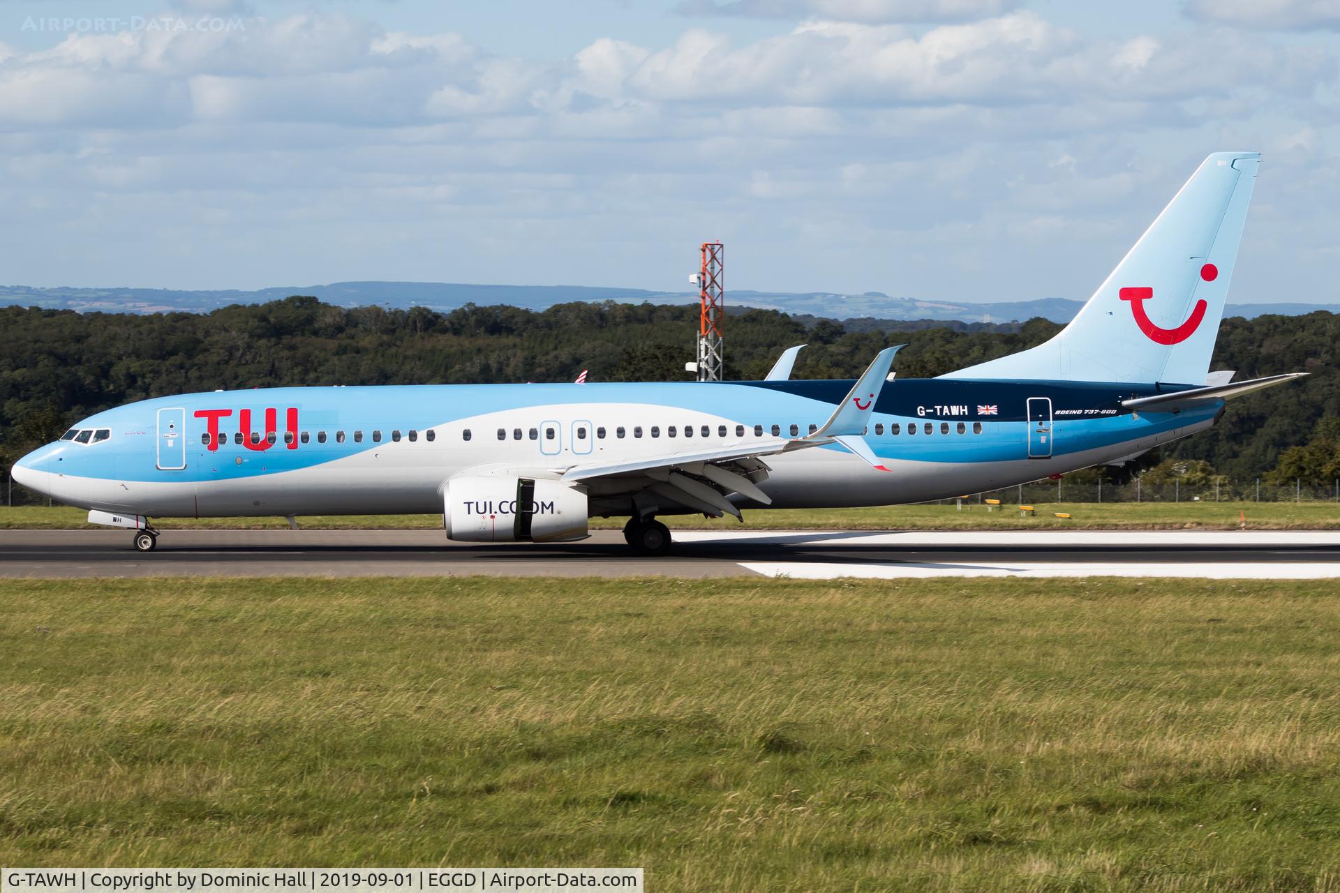 G-TAWH, 2012 Boeing 737-8K5 C/N 38107, Landing RWY 27
