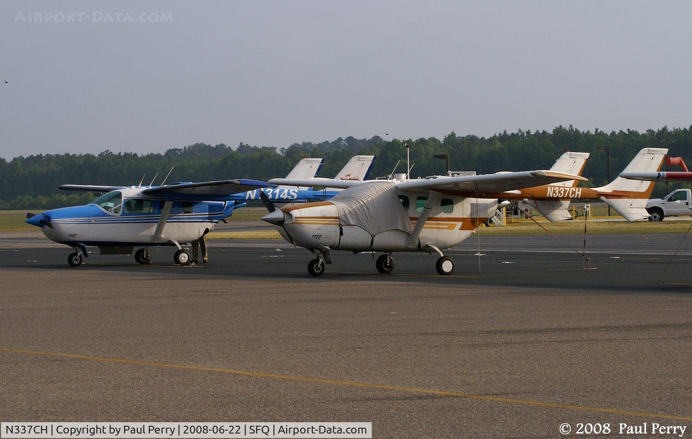 N337CH, 1977 Cessna T337H Turbo Skymaster C/N 33701836, N1314S and N337CH, both spotting the wildfire near the NC/VA Border