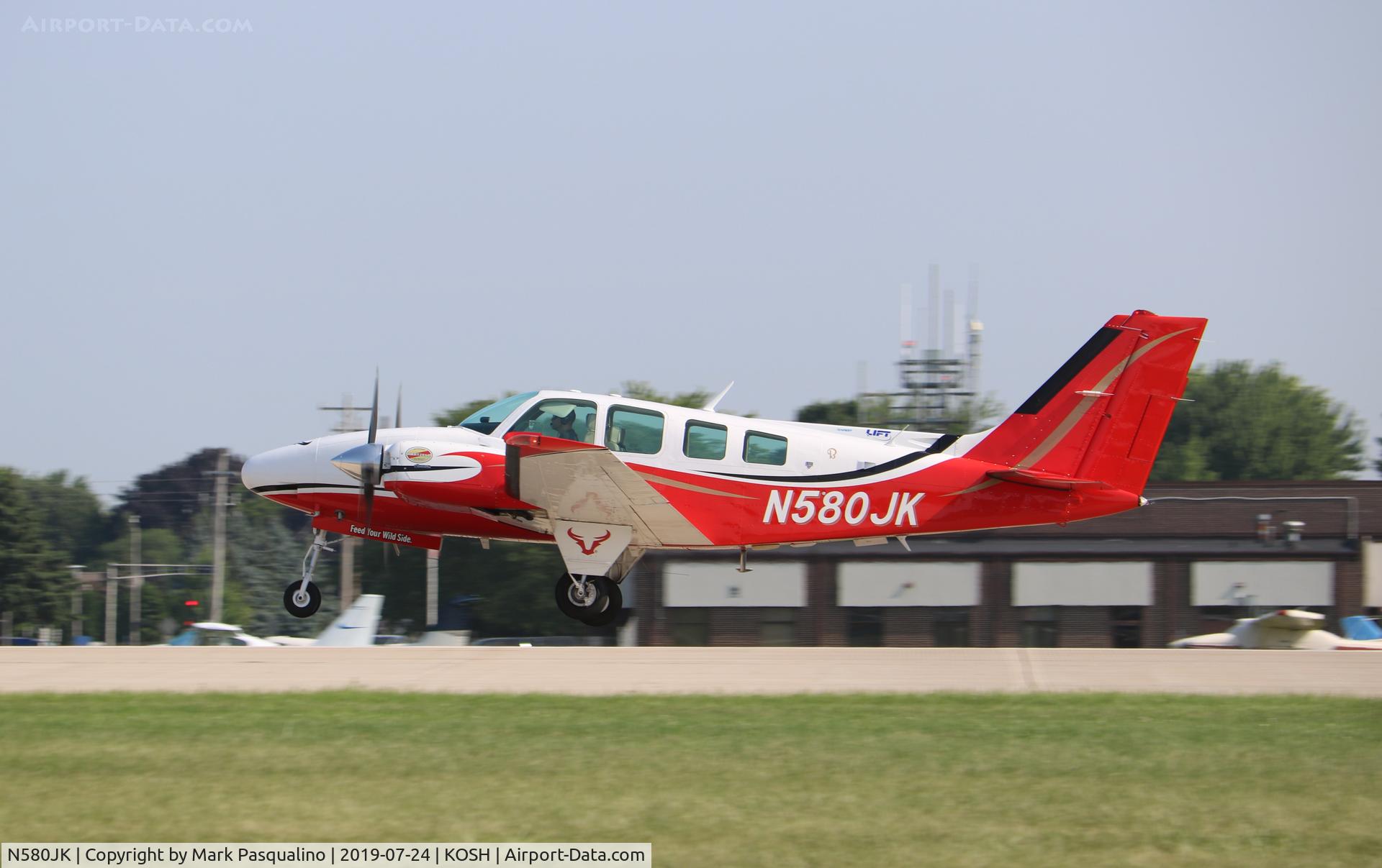 N580JK, 1977 Beech 58 Baron C/N TH-792, Beech 58
