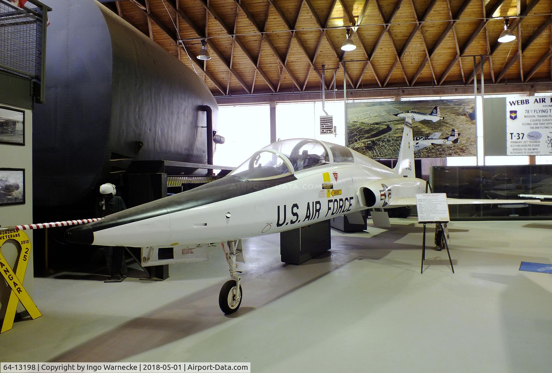 64-13198, 1964 Northrop T-38A Talon C/N N.5627, Northrop T-38A Talon at the Hangar 25 Air Museum, Big Spring McMahon-Wrinkle Airport, Big Spring TX