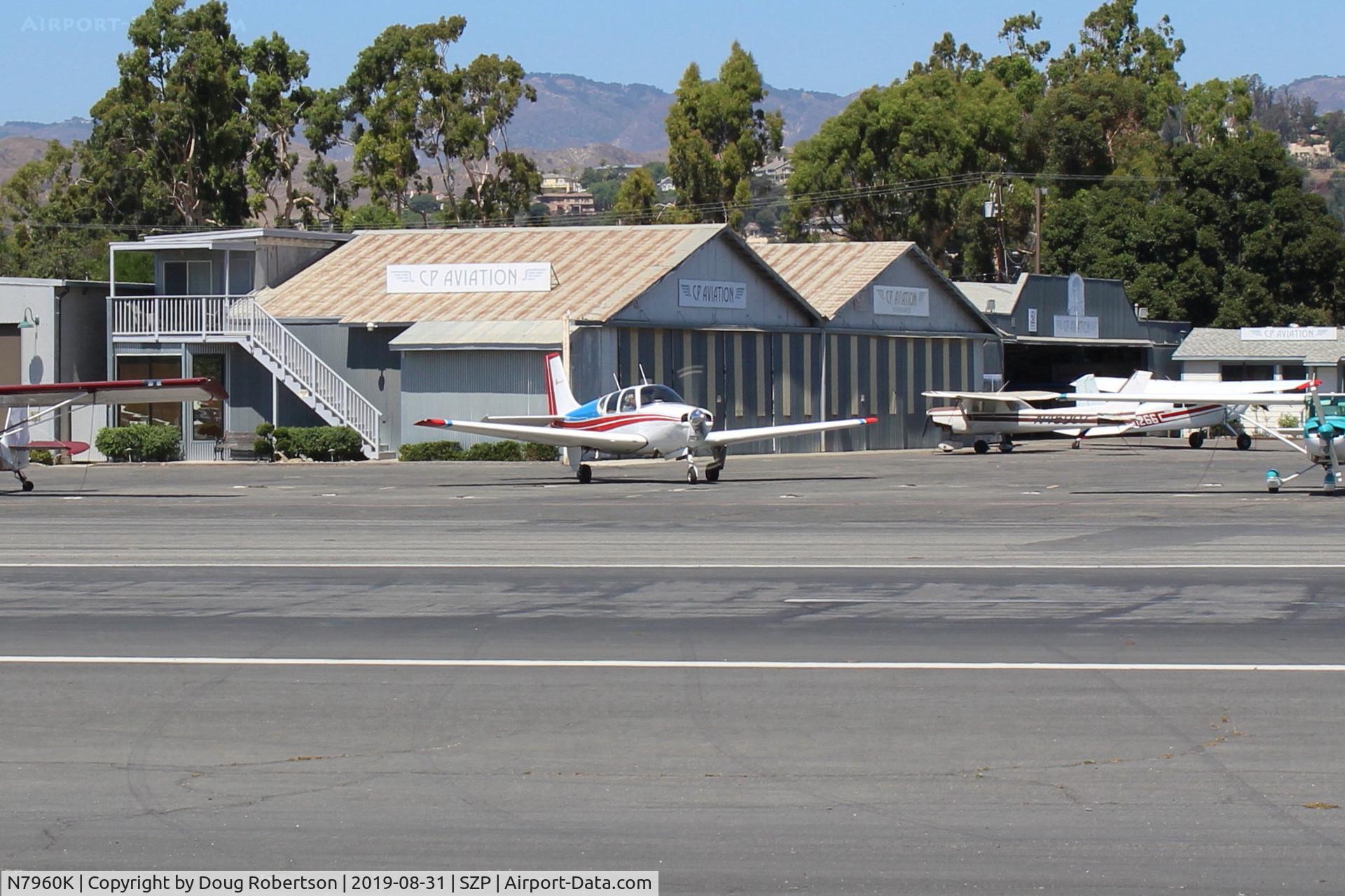N7960K, 1964 Beech 35-B33 Debonair C/N CD-774, 1964 Beech 35-B33 DEBONAIR, Continental O-470K 225 Hp, taxi on Transient Ramp
