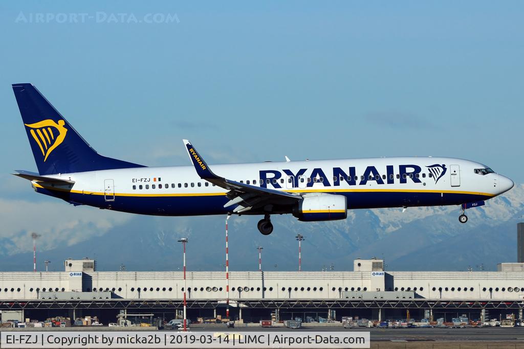 EI-FZJ, 2017 Boeing 737-8AS C/N 44788, Landing