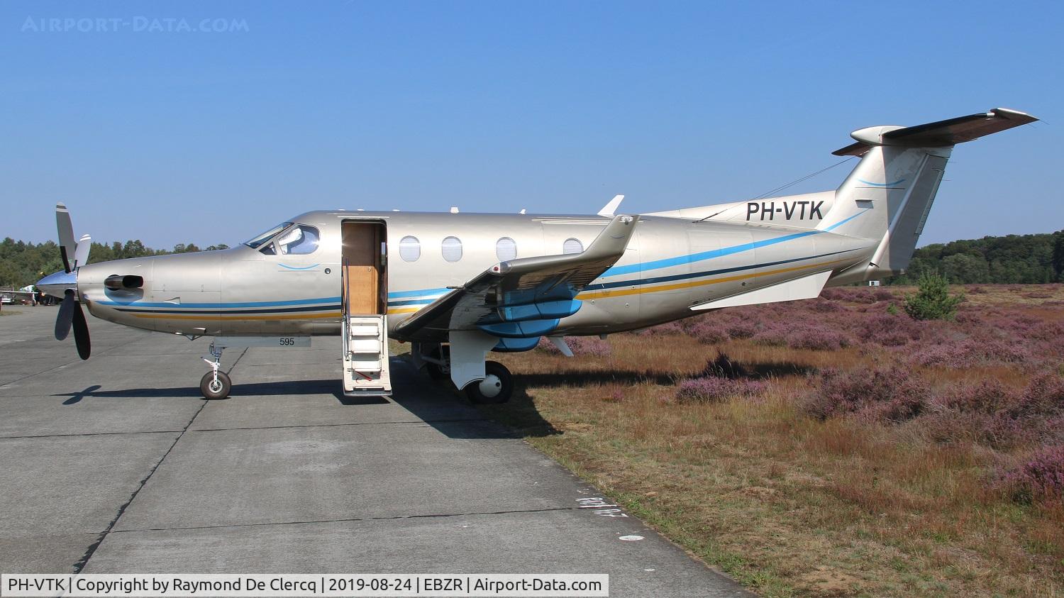 PH-VTK, 2004 Pilatus PC-12/45 C/N 595, Zoersel Fly in.