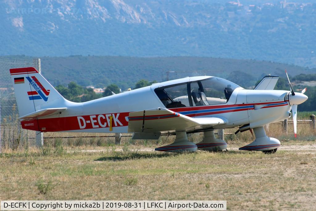 D-ECFK, Robin DR-400-140B Dauphin Major C/N 2591, Parked