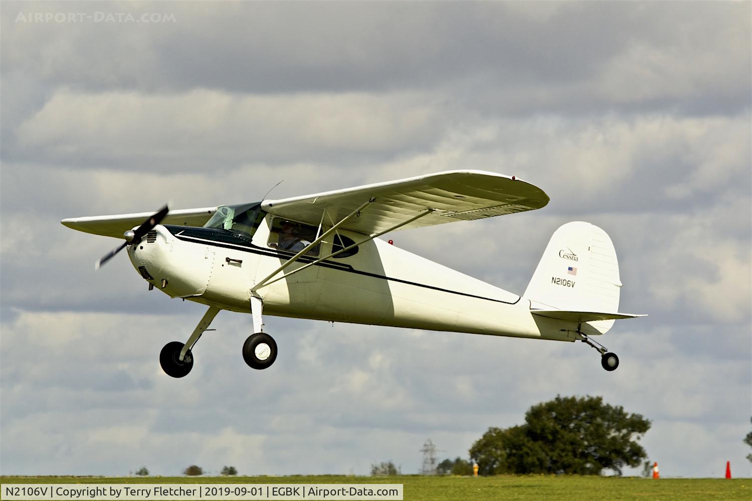 N2106V, 1948 Cessna 120 C/N 14627, At Sywell