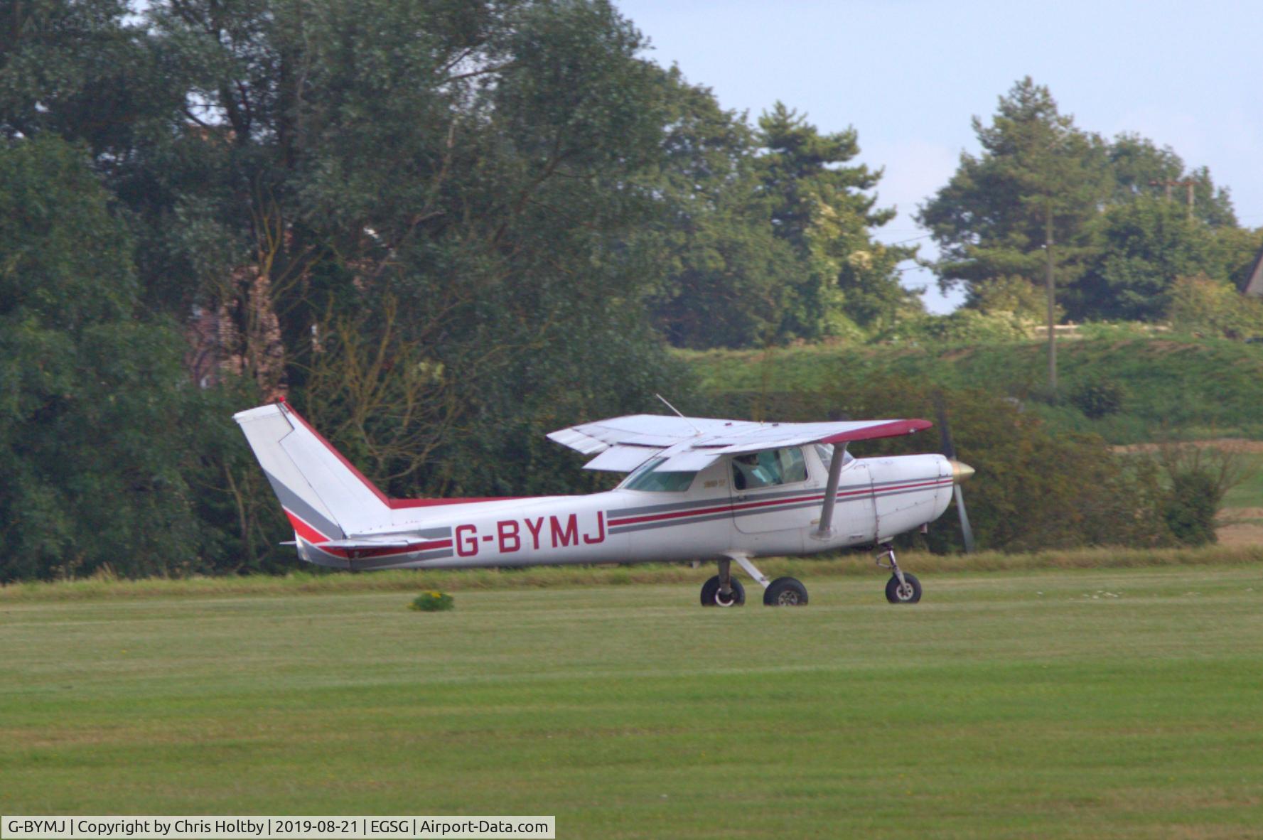 G-BYMJ, 1982 Cessna 152 C/N 152-85564, Taxiing to take off at Stapleford Tawney