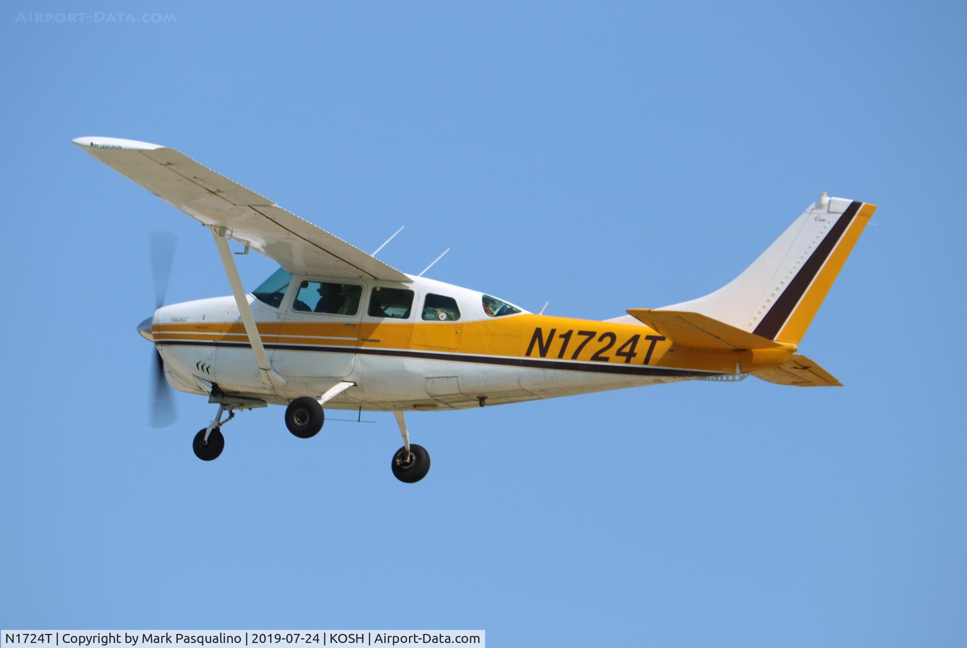 N1724T, 1964 Cessna 210D Centurion C/N 21058360, Cessna 210D