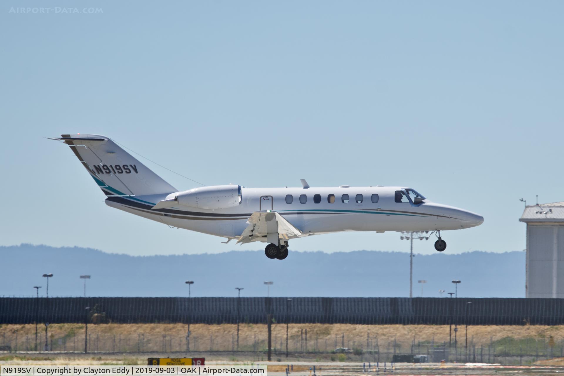 N919SV, 2012 Cessna 525B Citation C/N 525B0384, Oakland Airport California 2019.