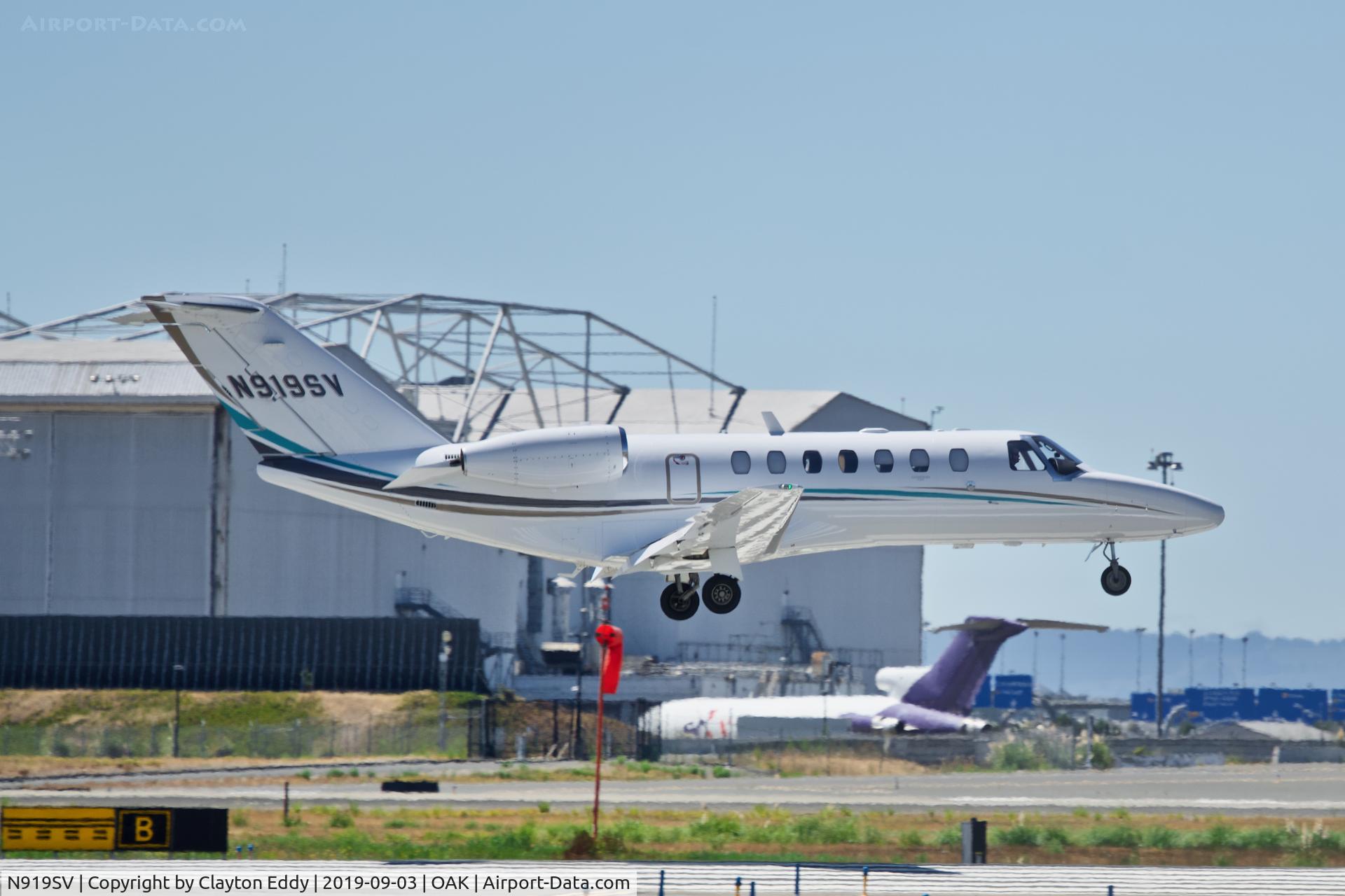 N919SV, 2012 Cessna 525B Citation C/N 525B0384, Oakland Airport California 2019.