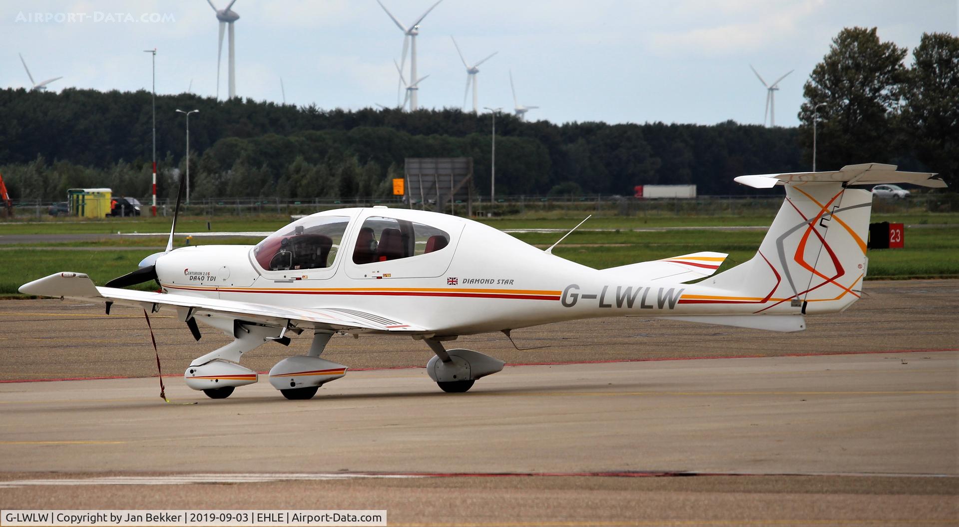 G-LWLW, 2003 Diamond DA-40D Diamond Star C/N D4.052, Lelystad Airport