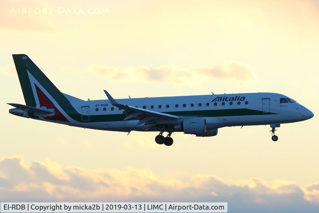 EI-RDB, 2011 Embraer 175LR (ERJ-170-200LR) C/N 17000331, Landing